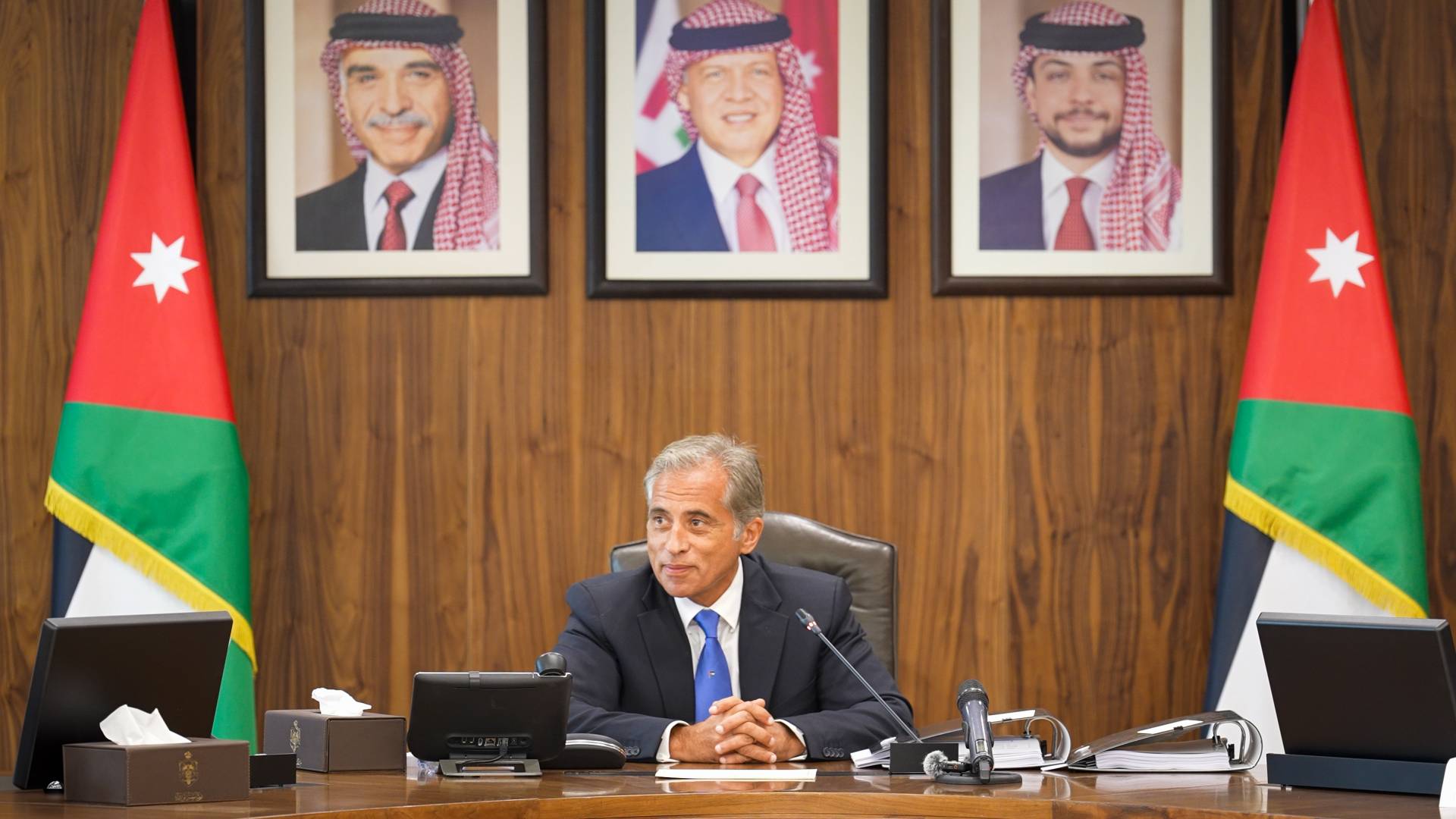 رئيس الوزراء جعفر حسان