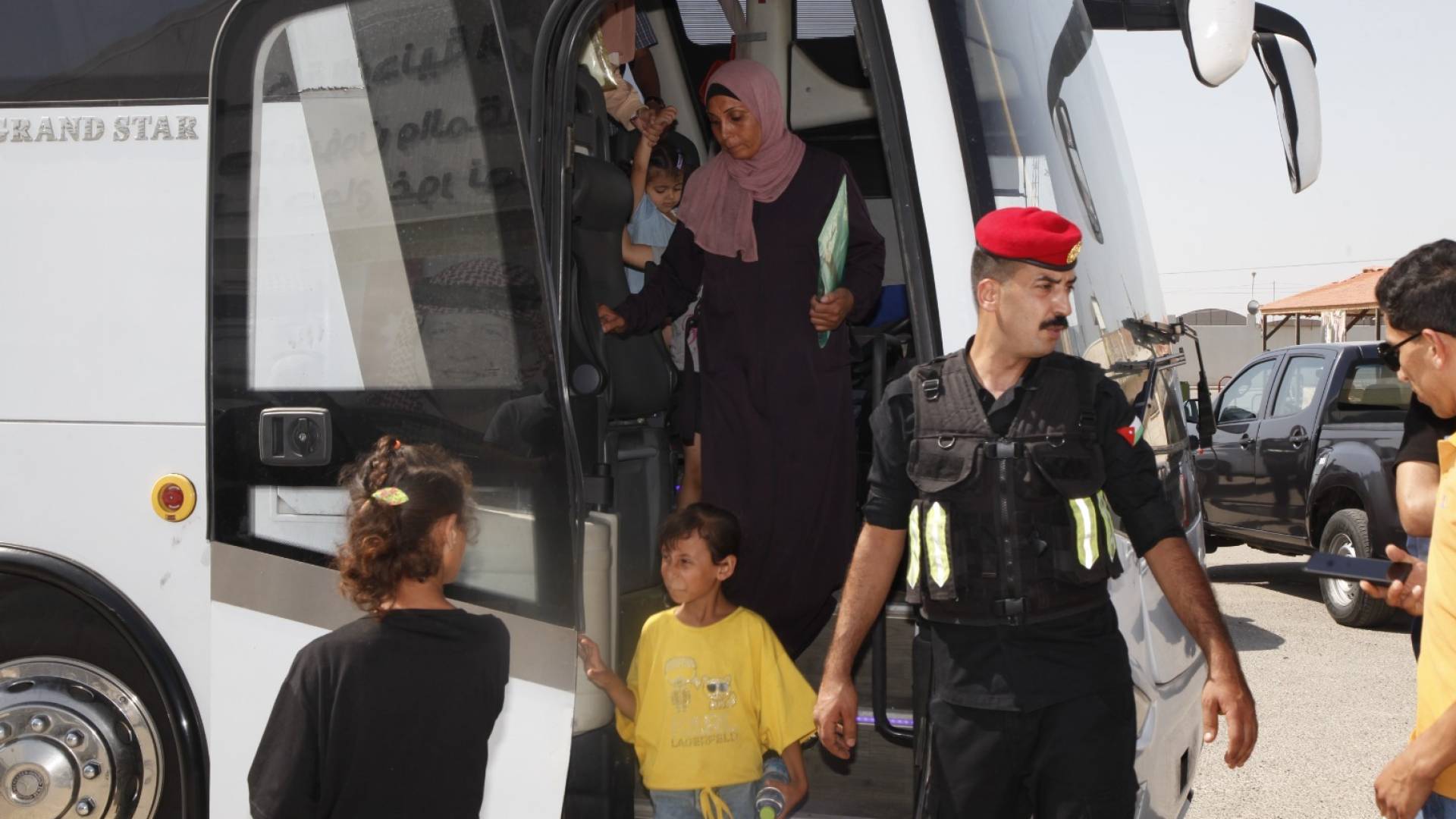 وصول دفعة جديدة من أطفال غزة المرضى إلى الأردن لتلقي العلاج