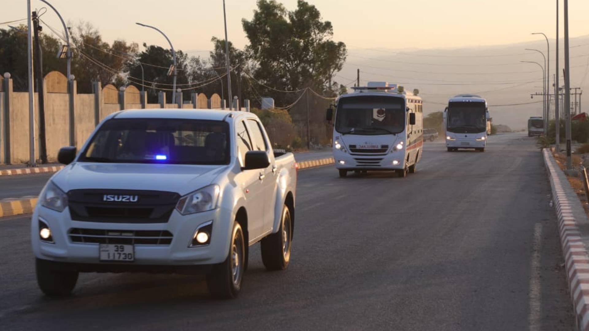 وصول اطفال غزة الى الاردن