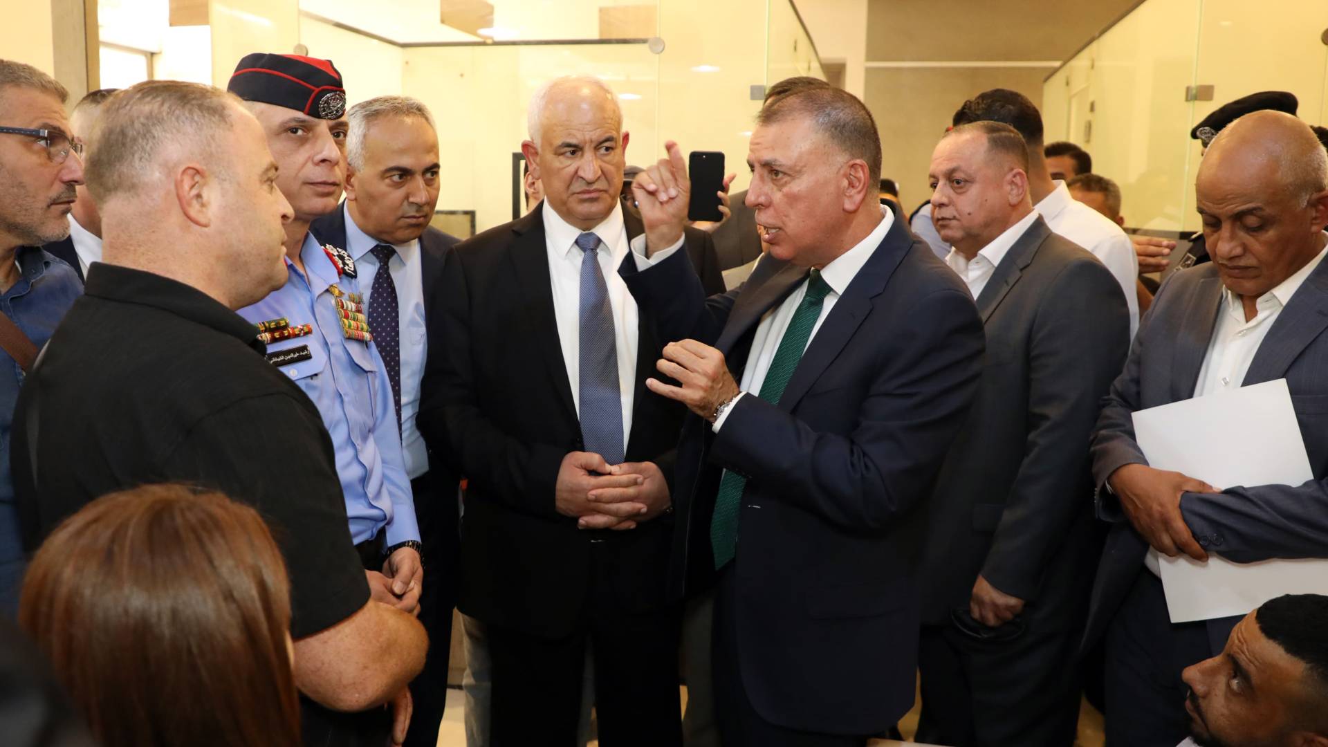 وزير الداخلية الاردني ووزير الداخلية الفلسطيني