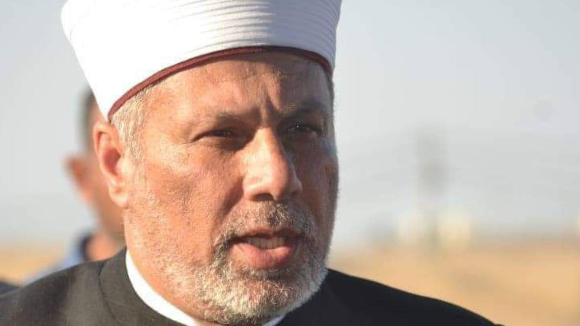 مفتي الدفاع المدني الأسبق، العميد المتقاعد الدكتور محمد الغول