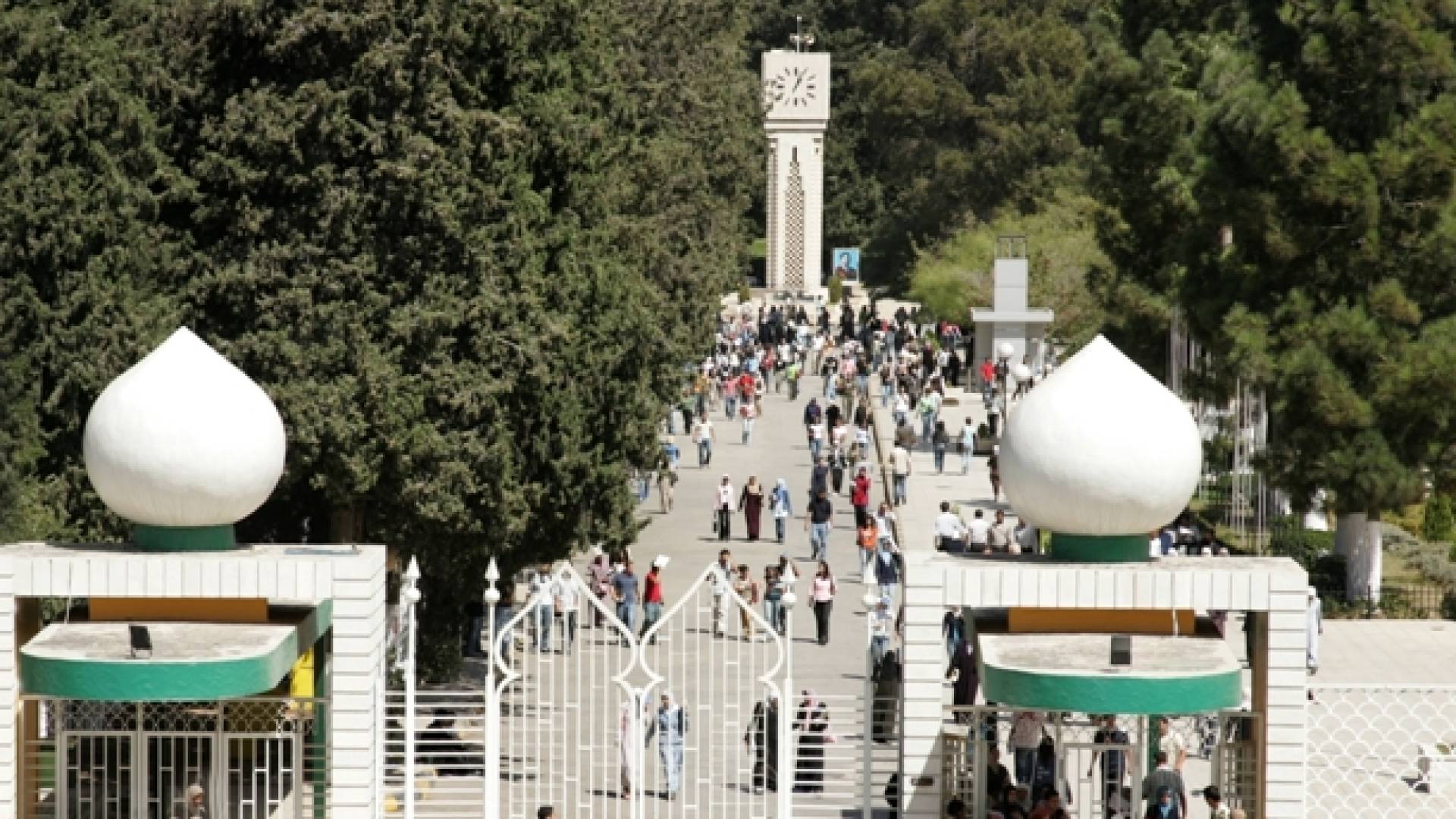 الجامعة الأردنية