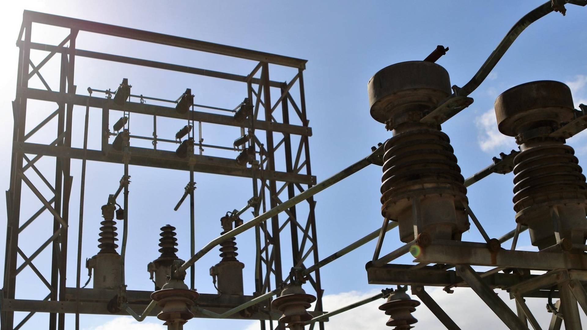 عواميد ضغط عالي