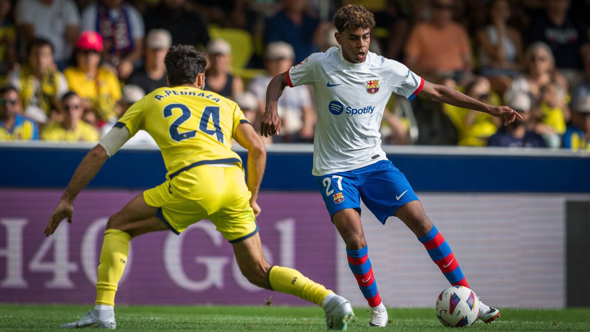 من مباراة سابقة بين  فياريال وبرشلونة