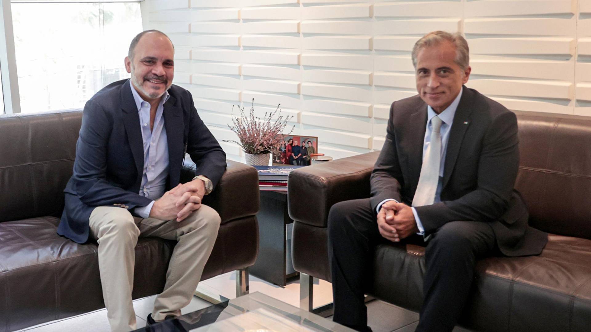 الاتحاد يثمن قرارات الحكومة الداعمة لمسيرة الكرة الأردنية