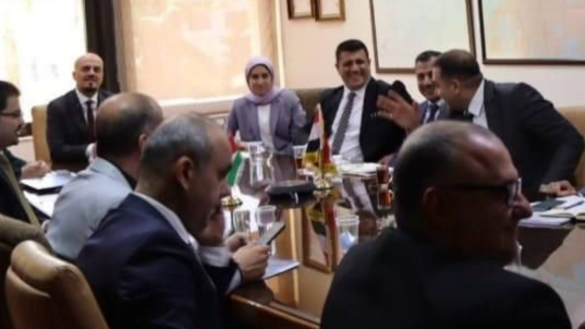 البطاينة: الاردن والعراق يتفقان على تمديد تزويد الأراضي العراقية بالكهرباء من الشبكة الأردنية