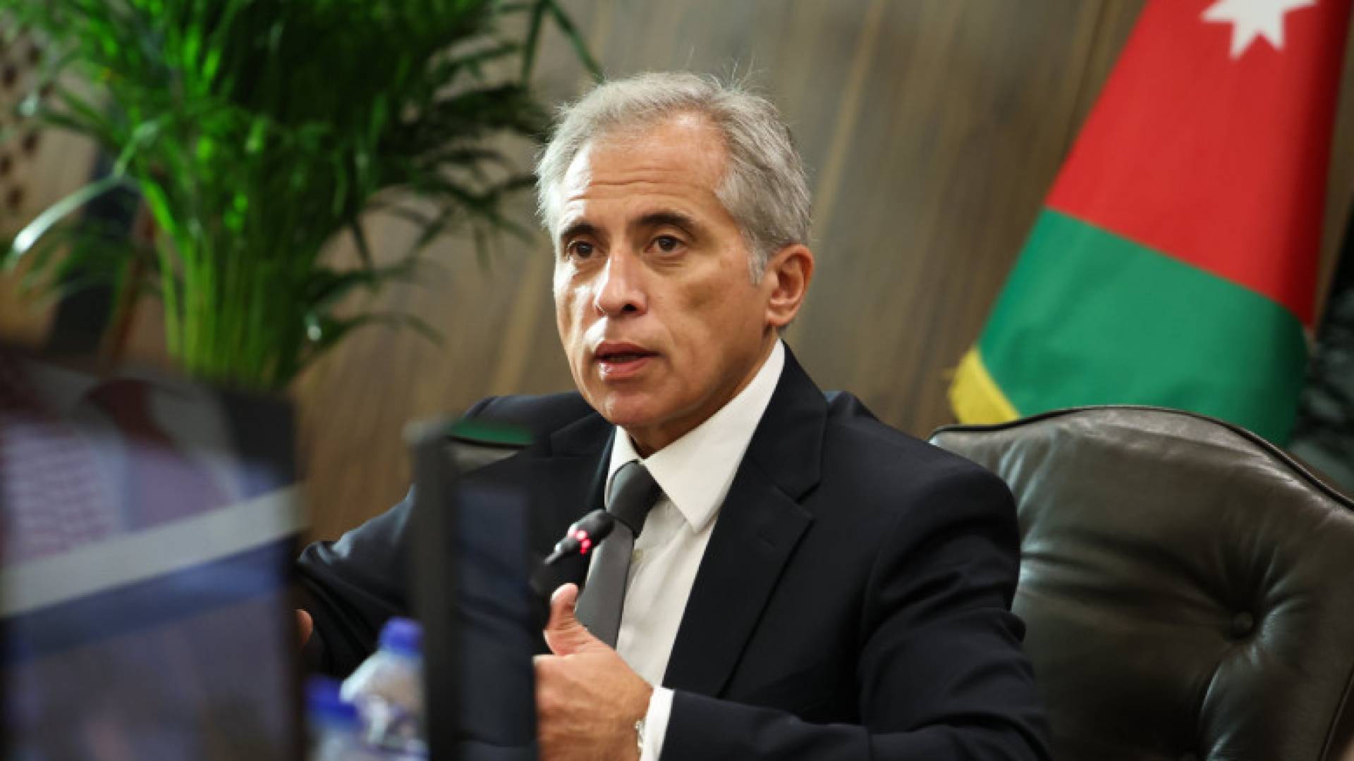 رئيس الوزراء جعفر حسان