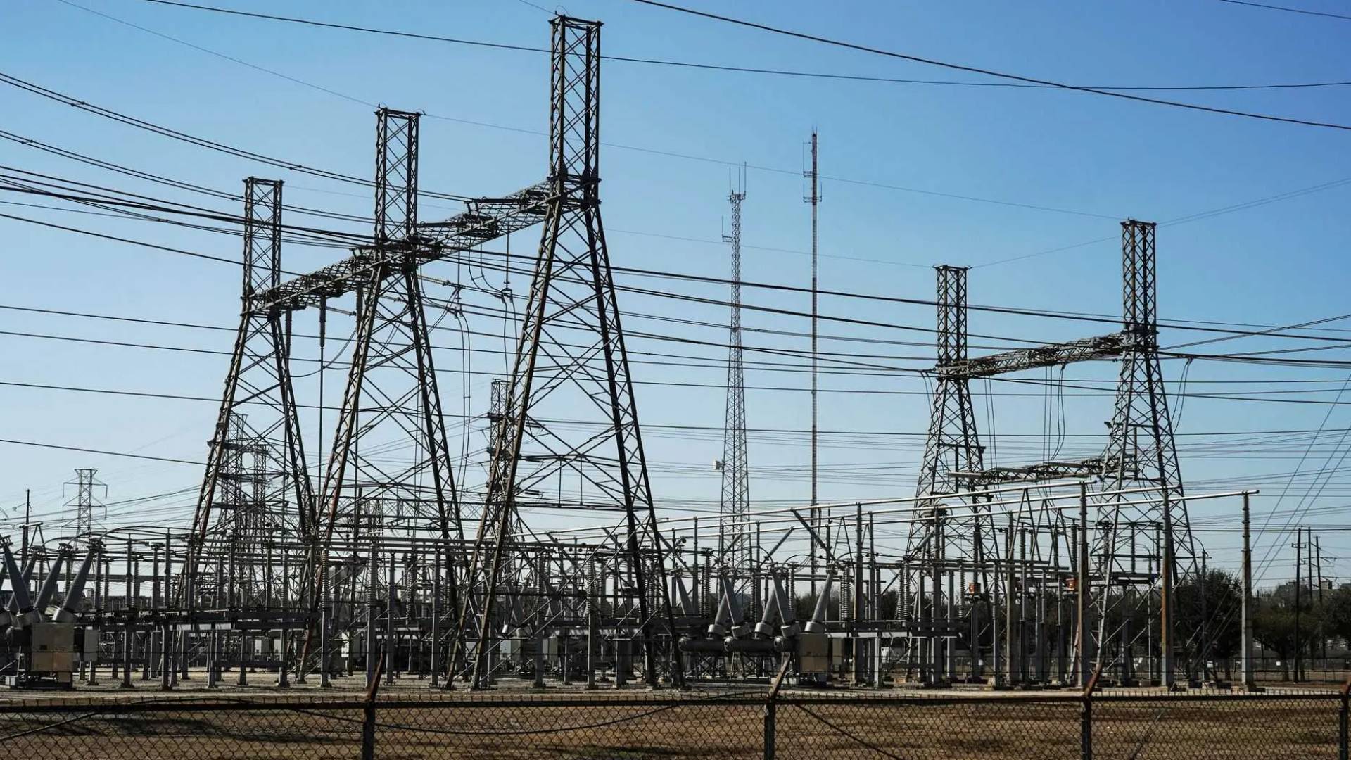 أقصى حمل كهربائي مسجل الأحد في الأردن يصل 3690 ميجا واط