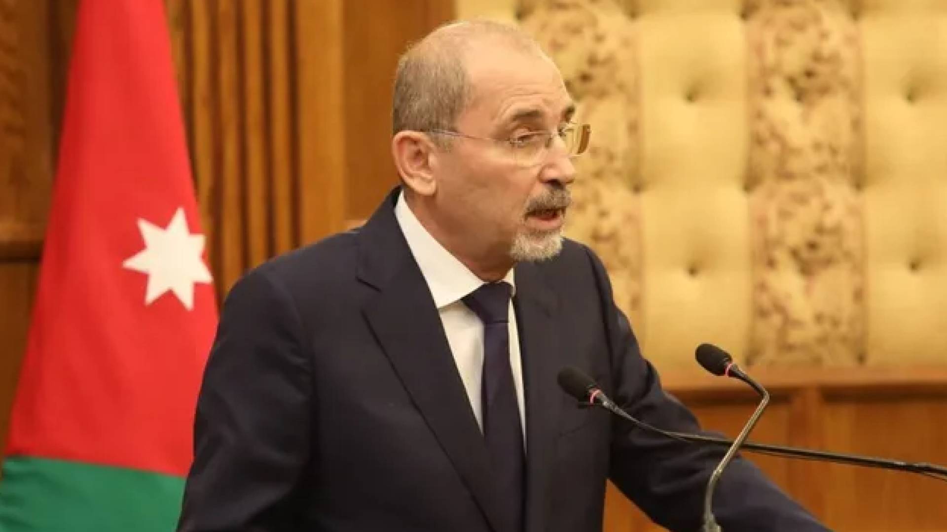 وزير الخارجية ايمن الصفدي