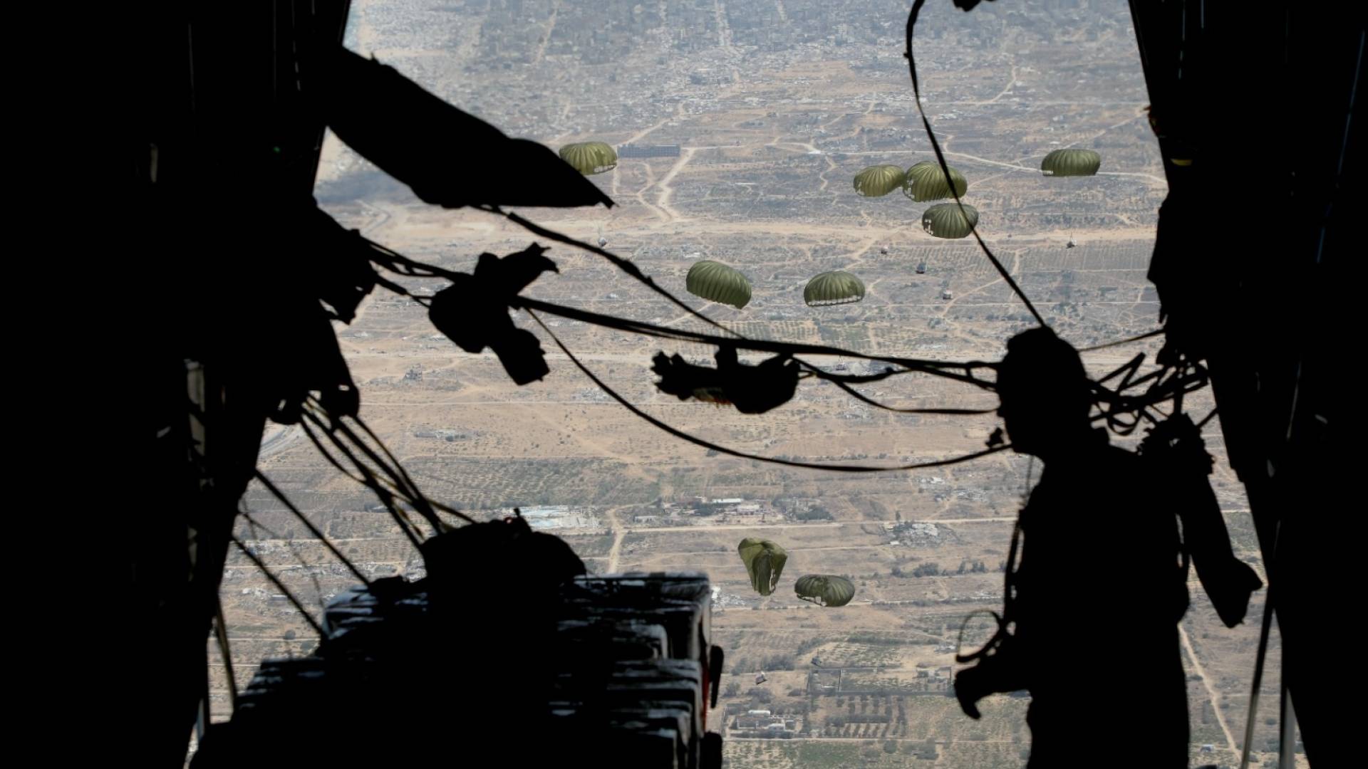 عملية إنزال جوي إلى قطاع غزة