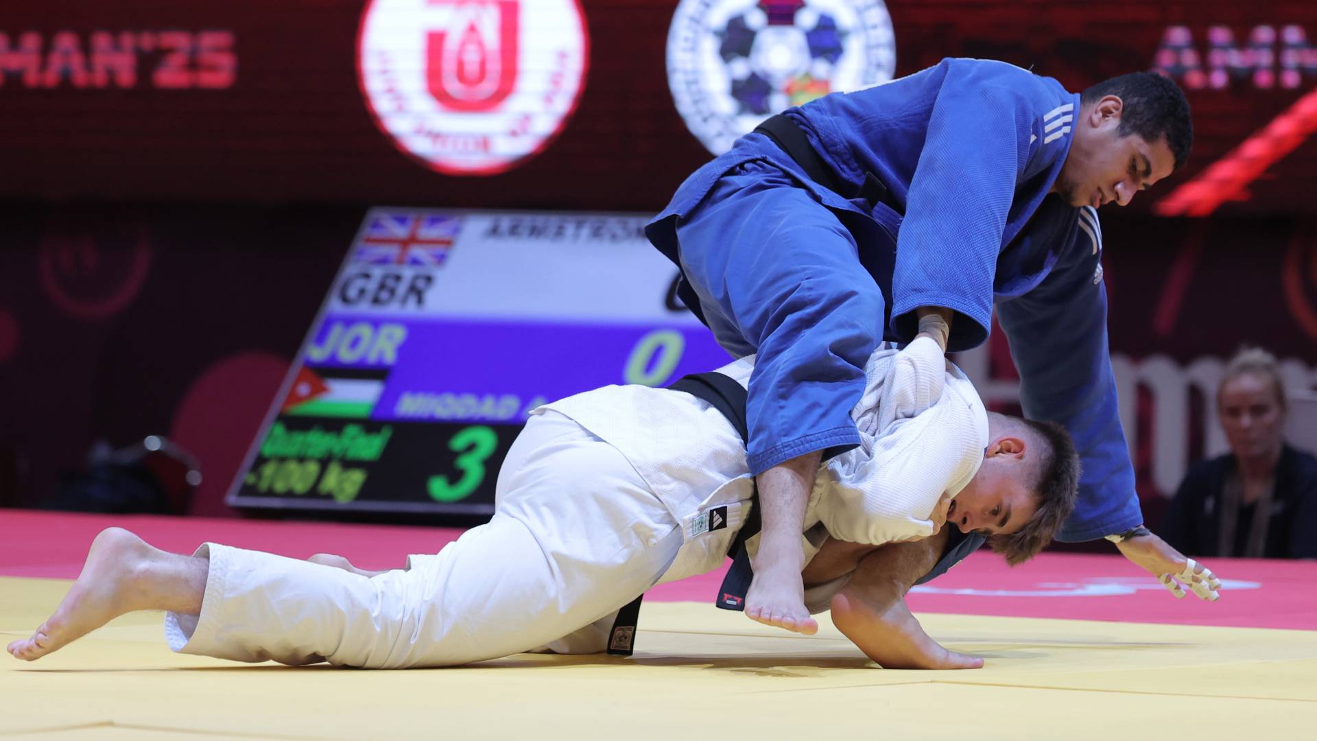 من المنافسات