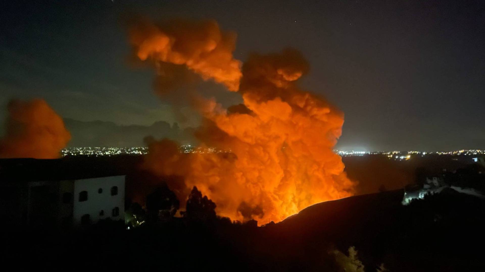 غارات على جنوب لبنان