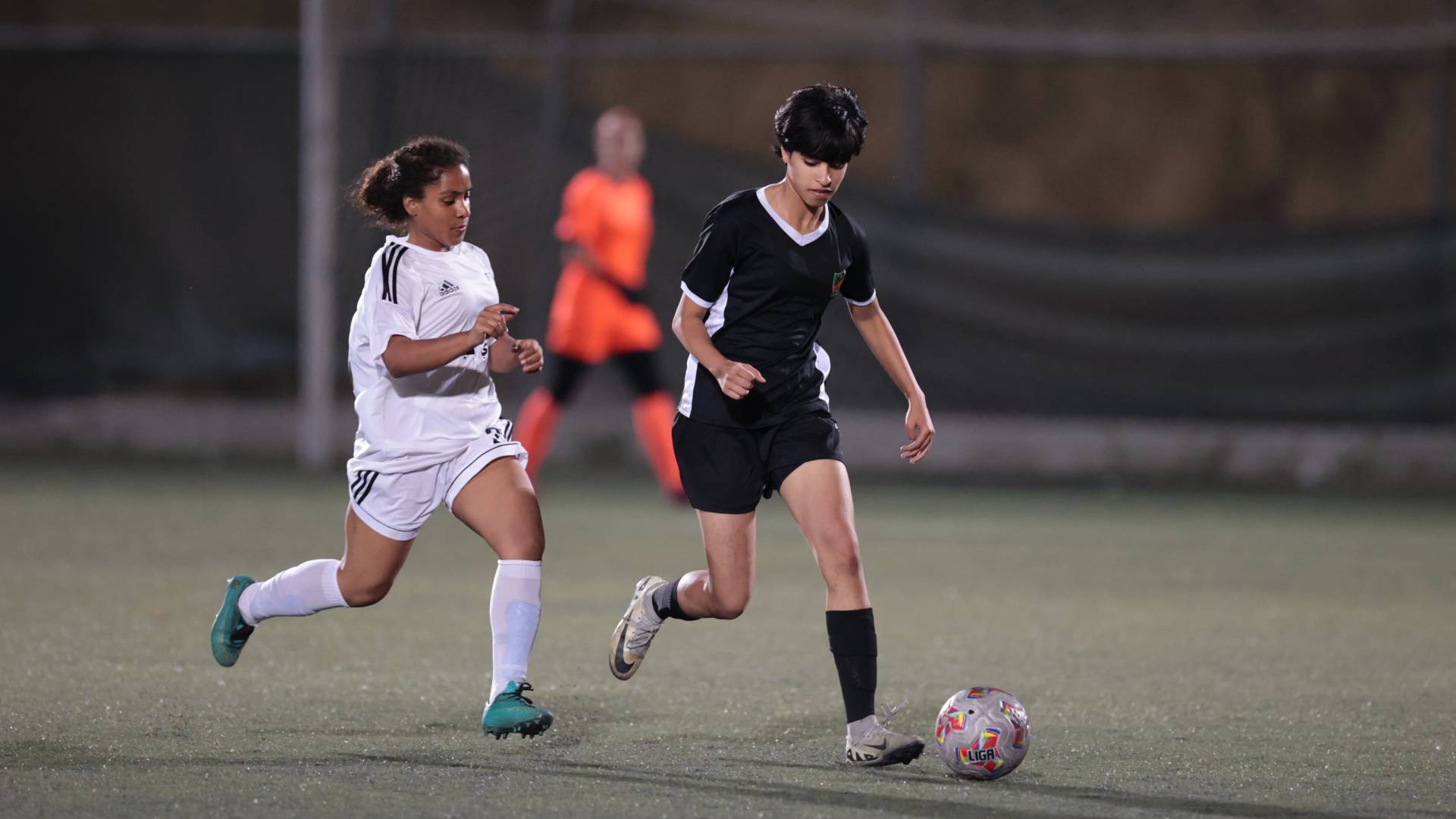 من المنافسات