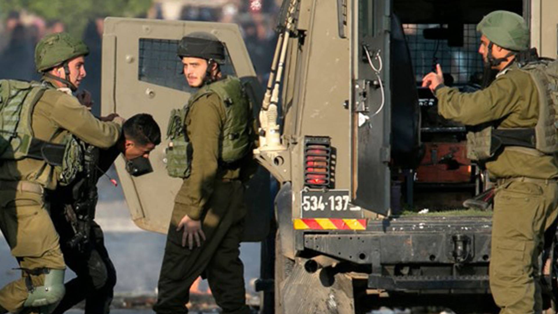 جيش الاحتلال يعتقل