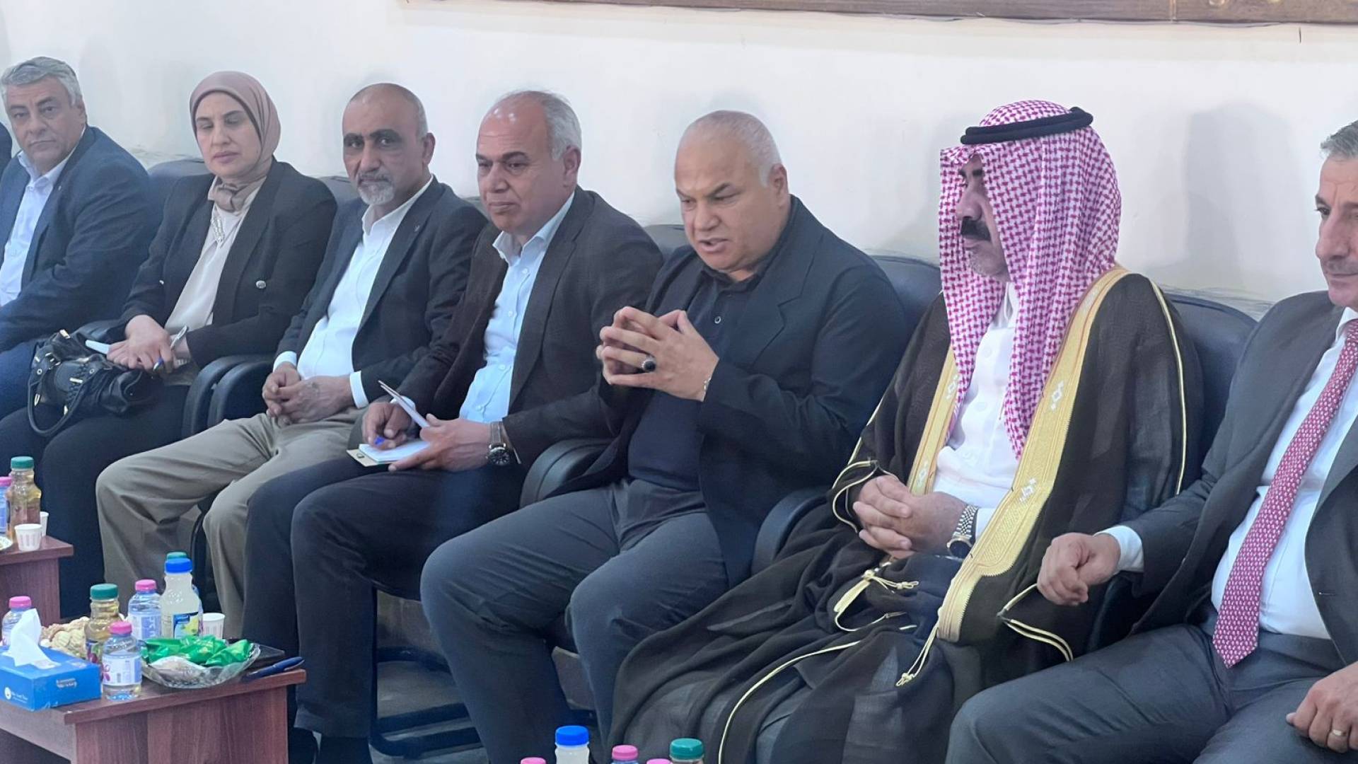 البكار يشدد على تمكين الشباب بالمهارات المهنية خلال جولة ميدانية في معان