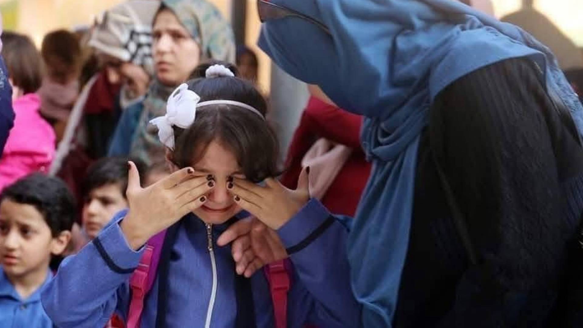 طالبة مدرسة