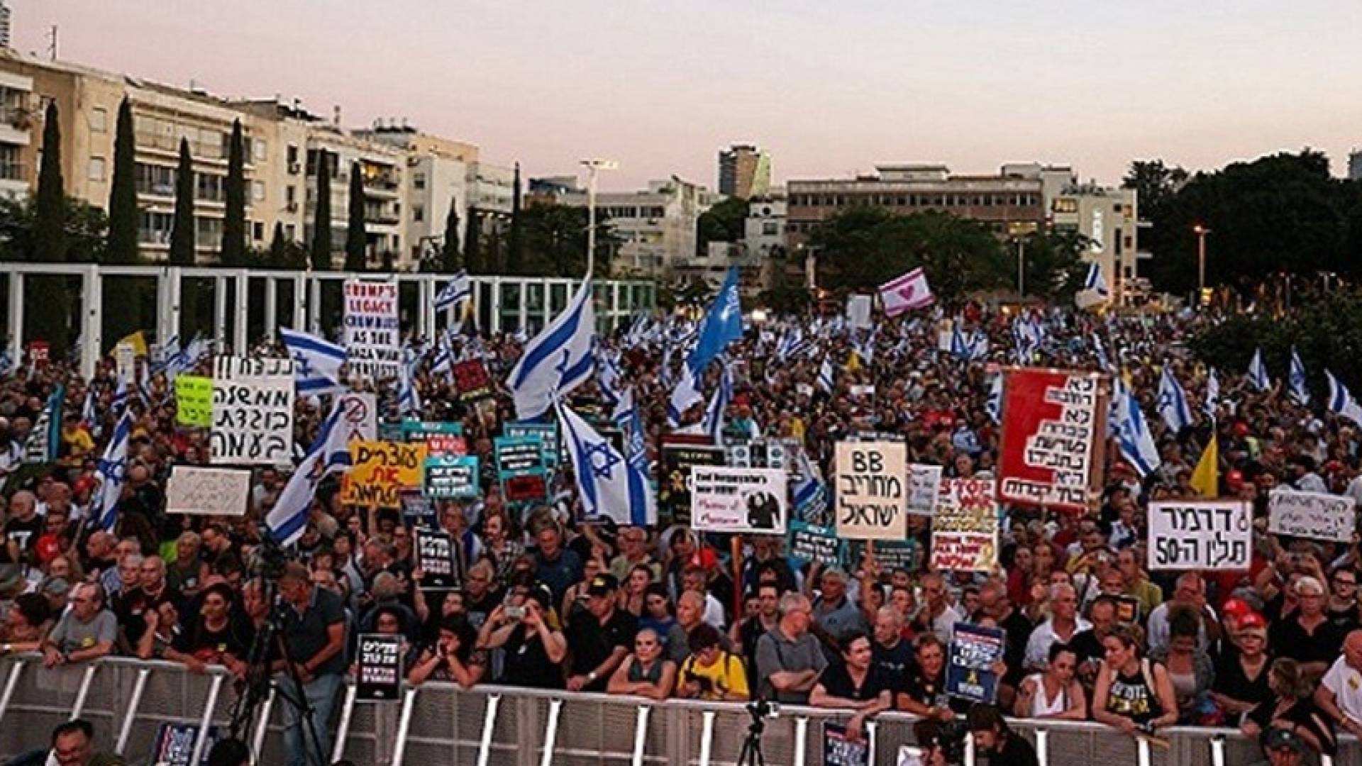احتجاجات في تل أبيب ضد استمرار الحرب