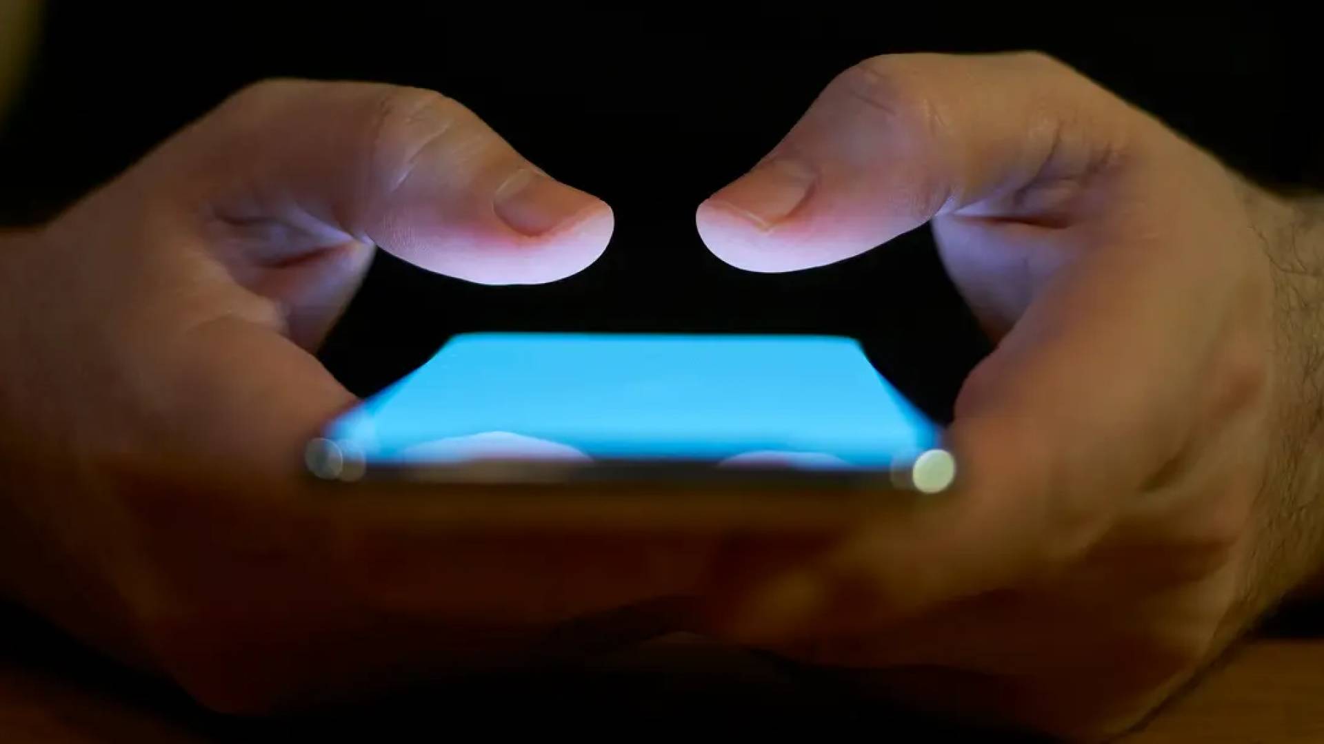 الحق في الانفصال الرقمي "تعبيرية"