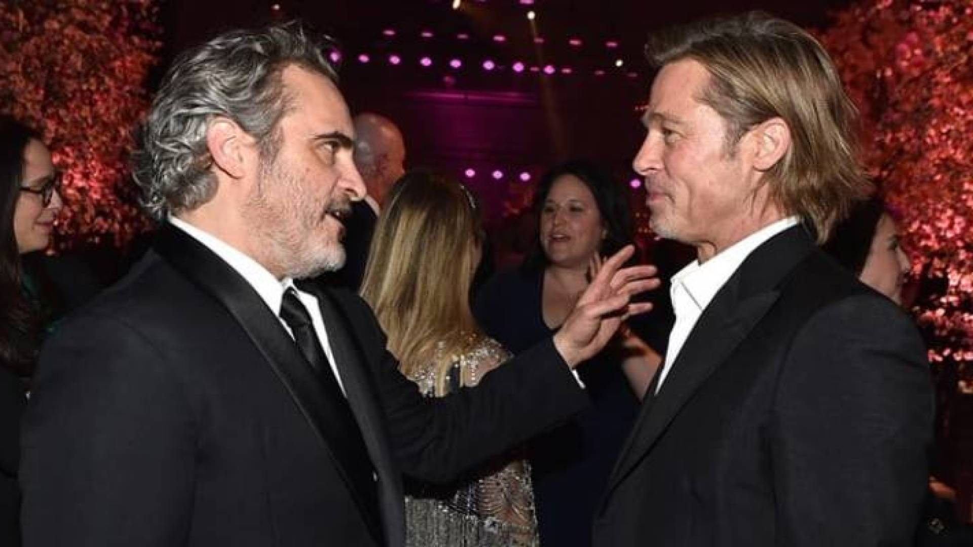 براد بيت وخواكين فينيكس