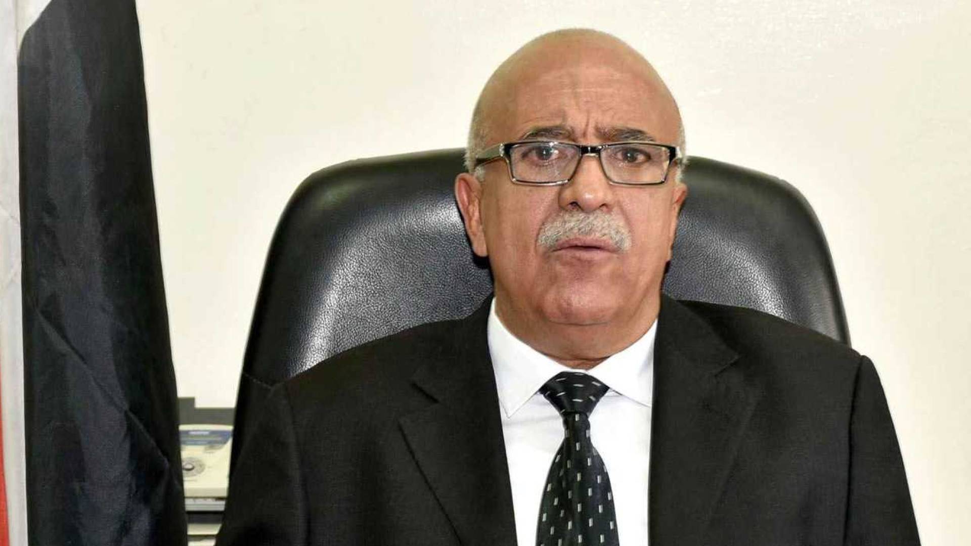 أحمد غالب الرهوي