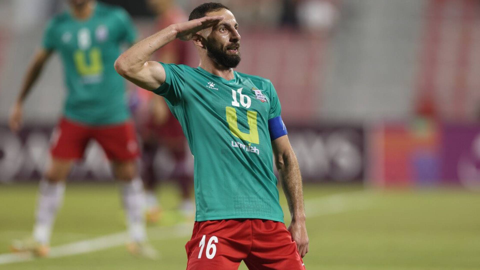 اللاعب فراس شلباية