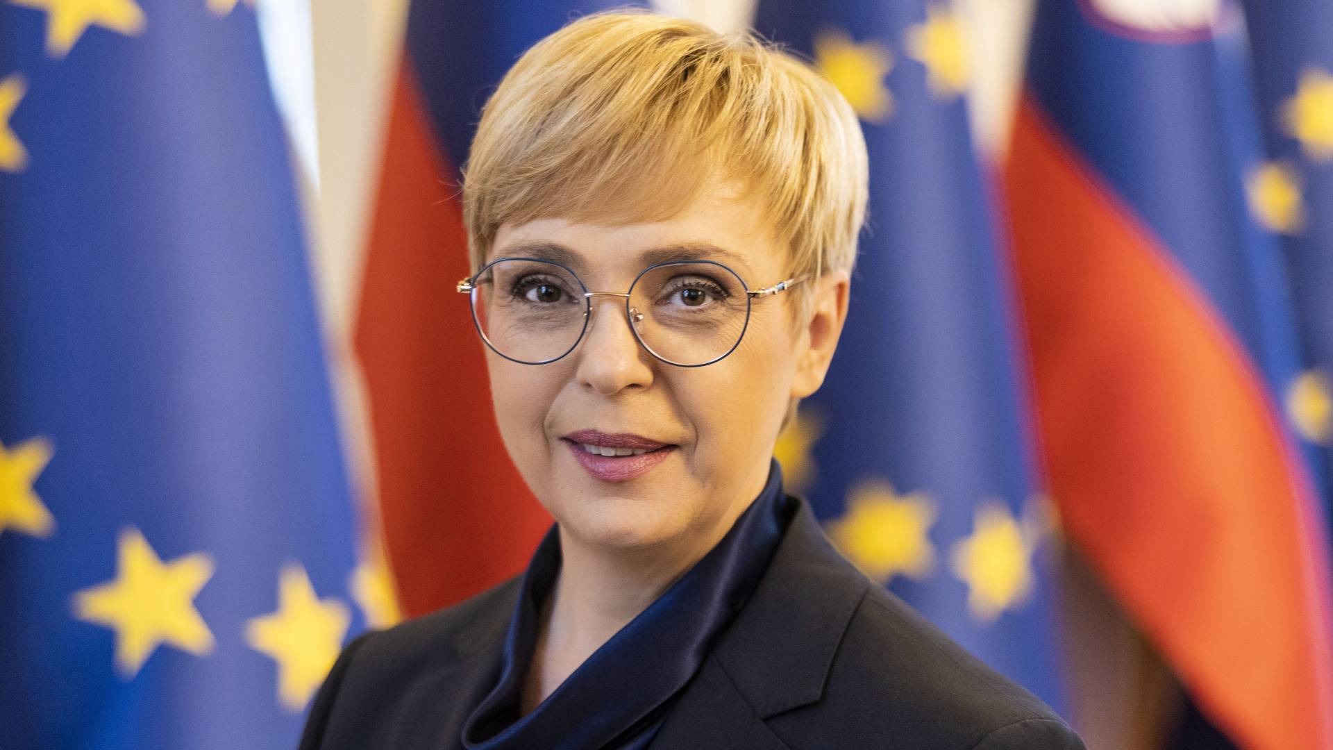 رئيسة سولفينيا