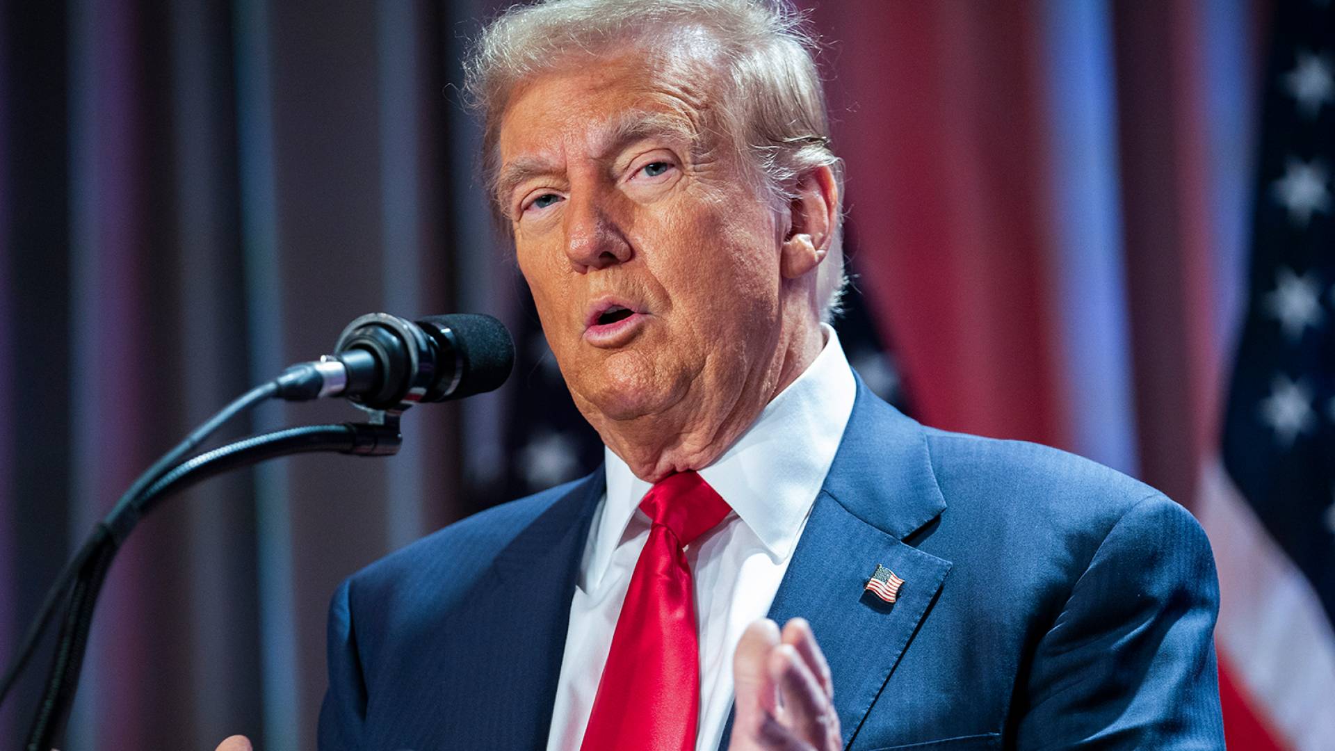 دونالد ترمب