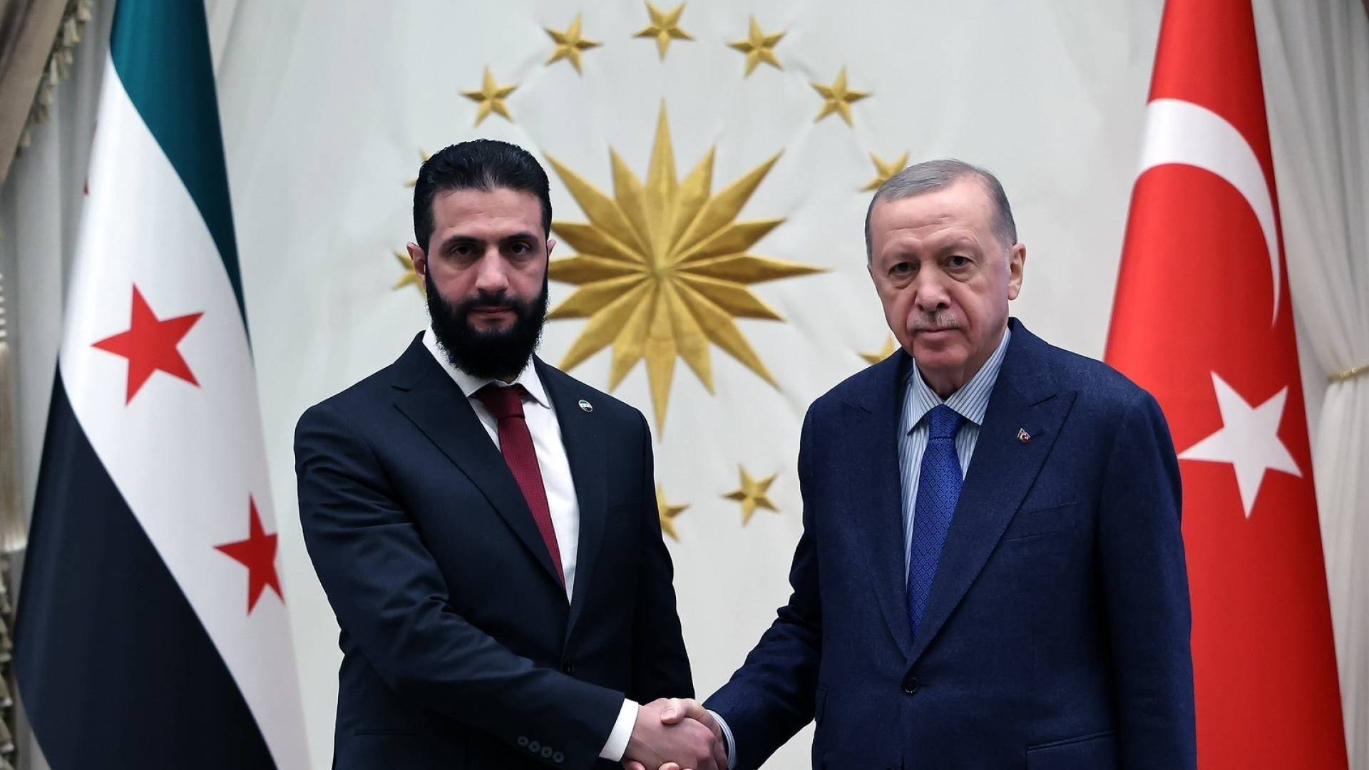 الرئيس التركي اردوغان رفقة الرئيس السوري أحمد الشرع