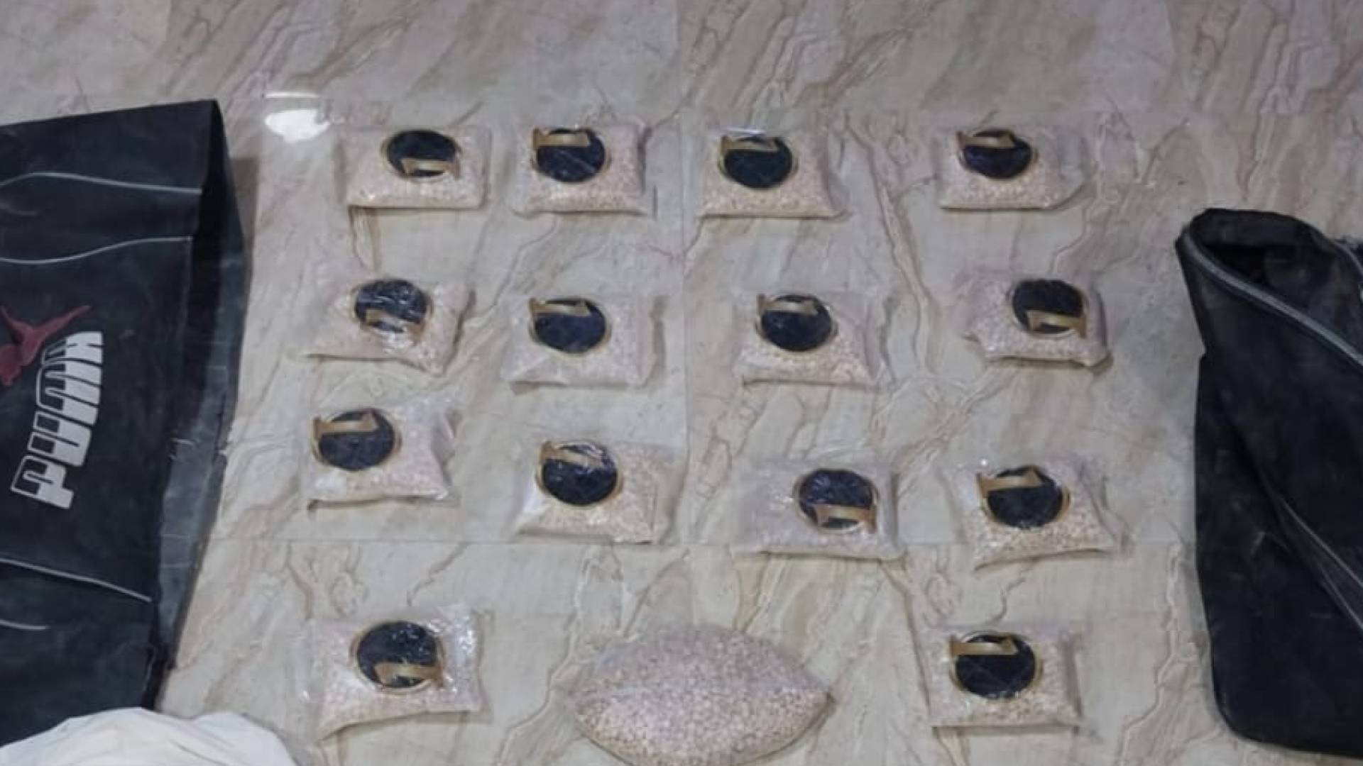 الجيش العربي: المنطقة العسكرية الشرقية تحبط محاولة تهريب كمية من المواد المخدرة باستخدام بالونات