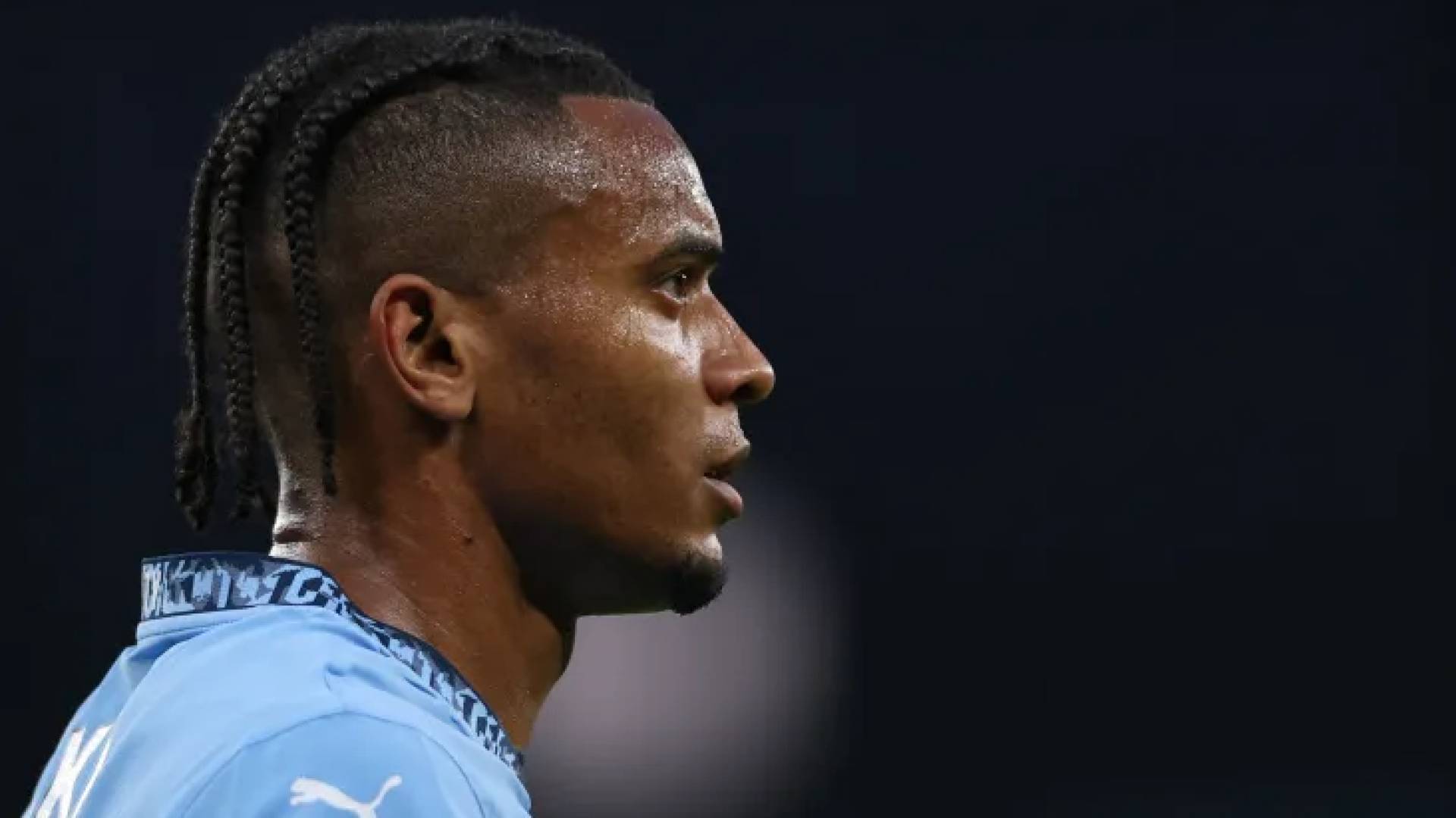 المدافع السويسري مانويل أكانجي