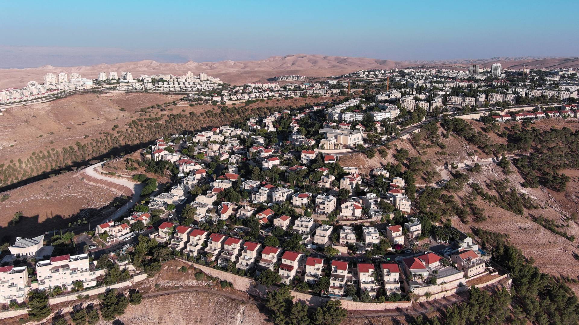 مستوطنات بالضفة الغربية