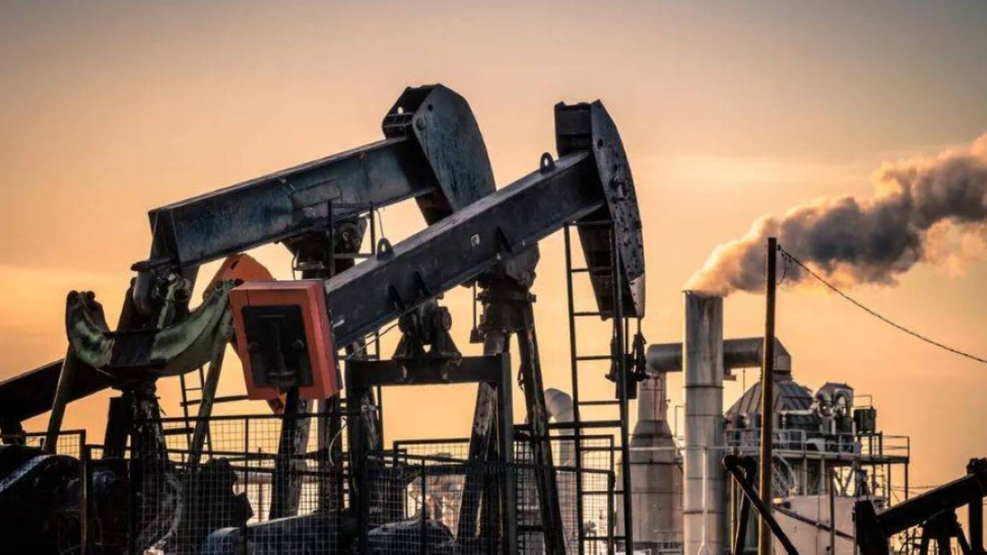 نفط "تعبيرية"