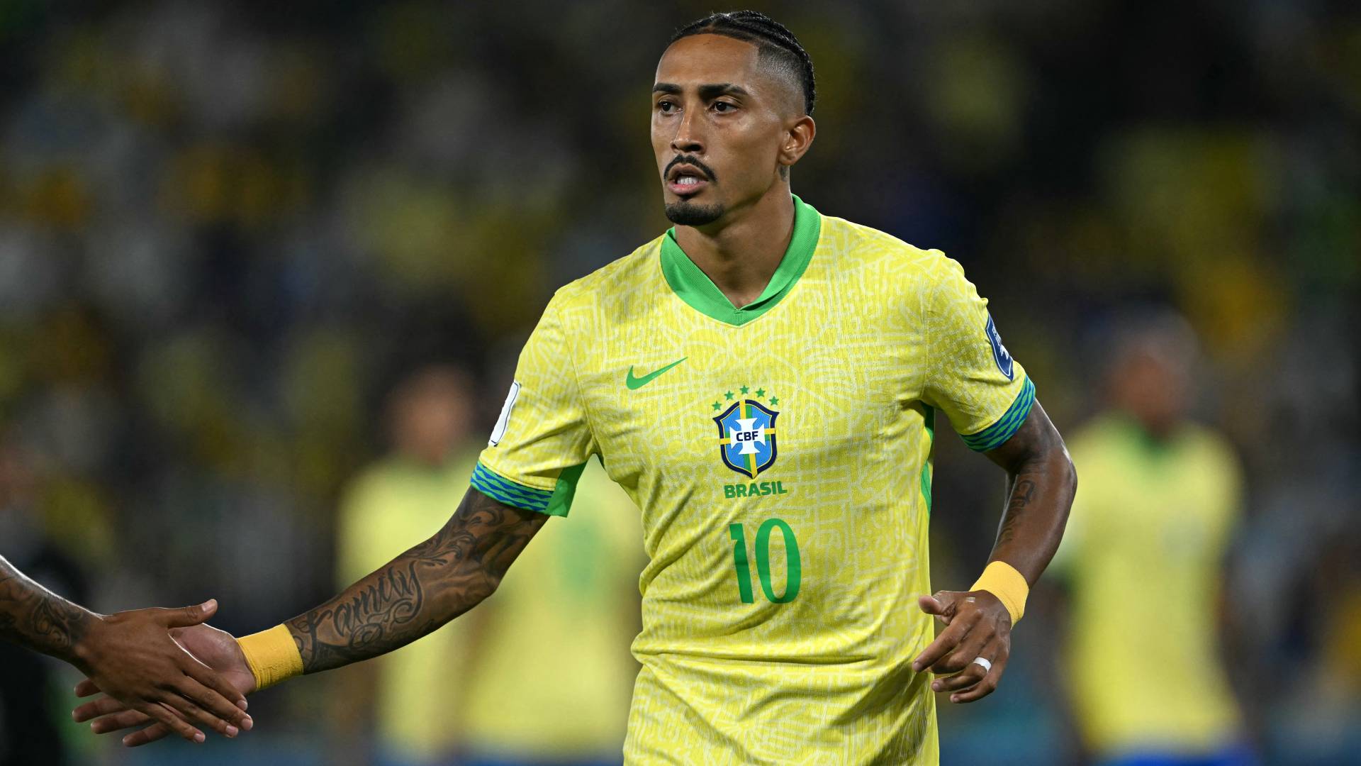 البرازيل تكتسح تشيلي بثلاثية في تصفيات المونديال