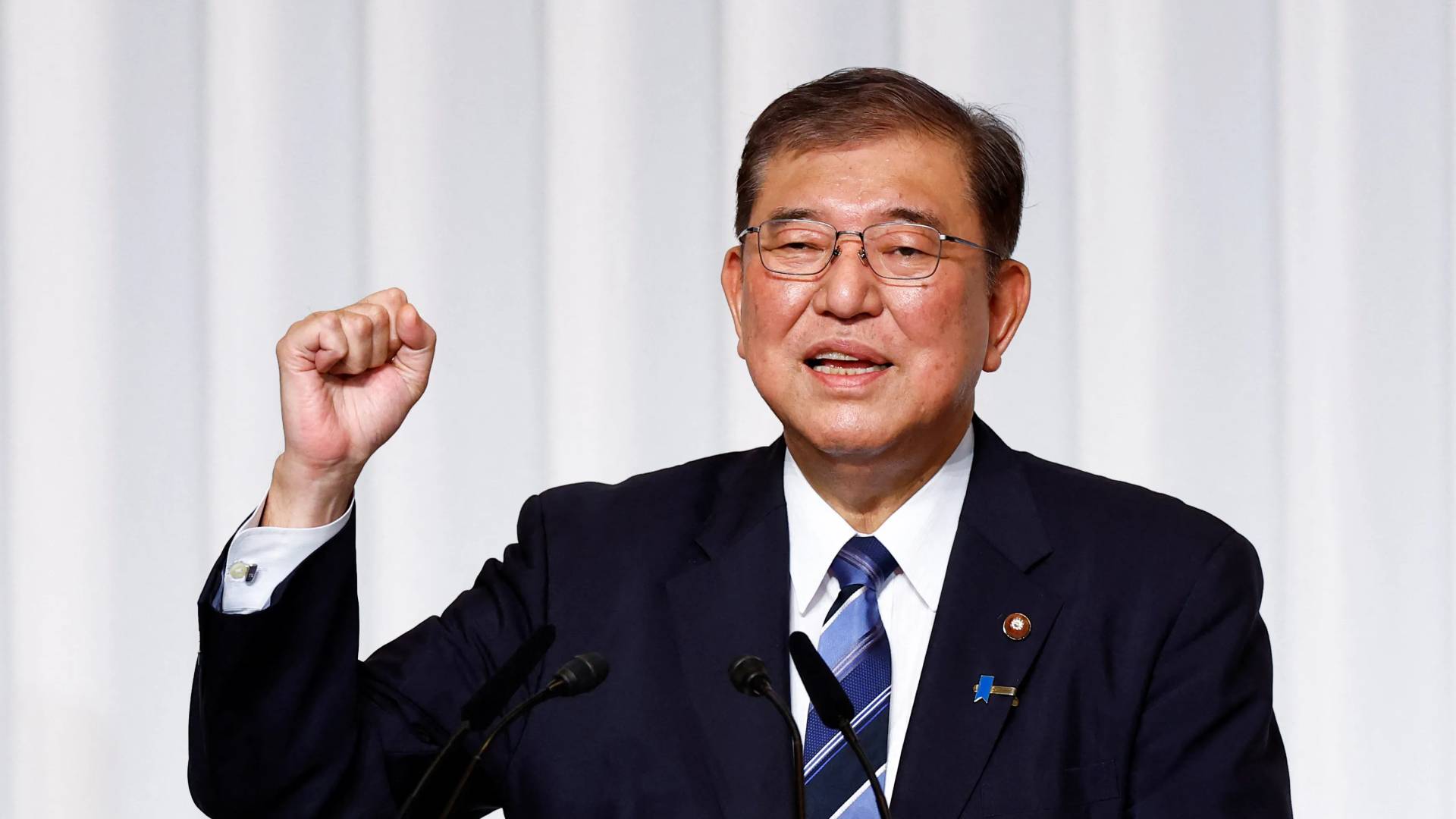 أ ف ب: رئيس الوزراء الياباني شيغيرو إيشيبا يعلن التنحي عن منصبه