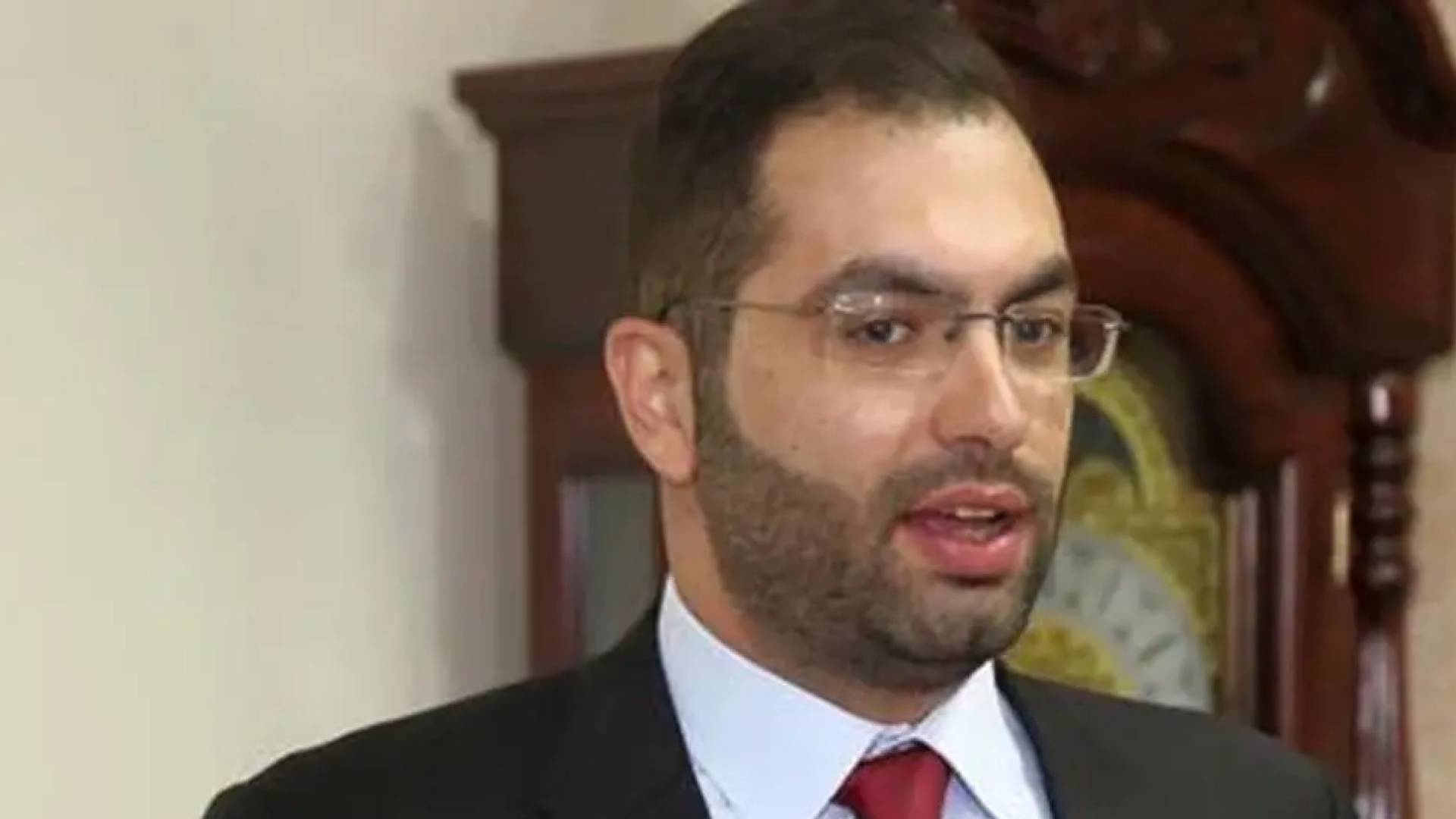 النائب السابق قيس زيادين