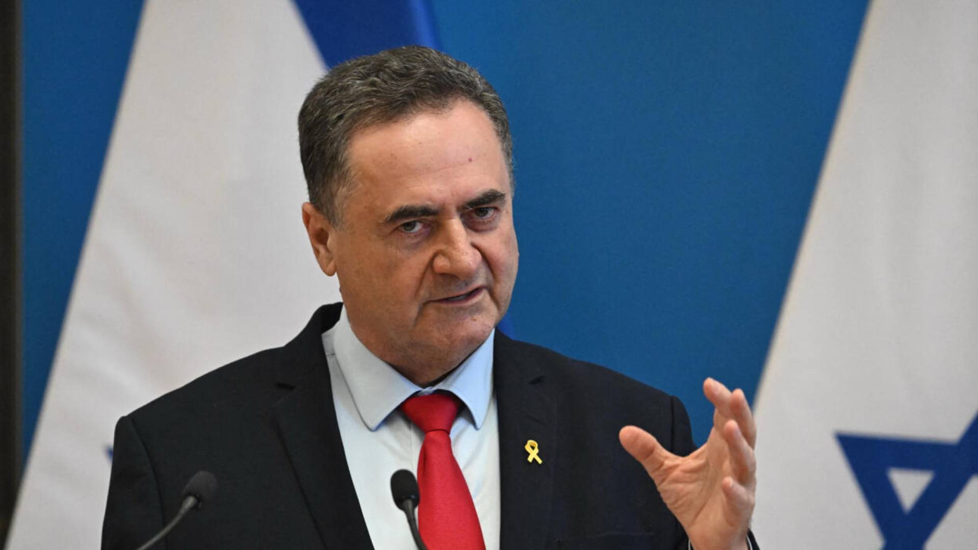 كاتس يهدد غزة بـ"عاصفة هائلة" ويطالب حماس بتسليم السلاح وإطلاق سراح المحتجزين