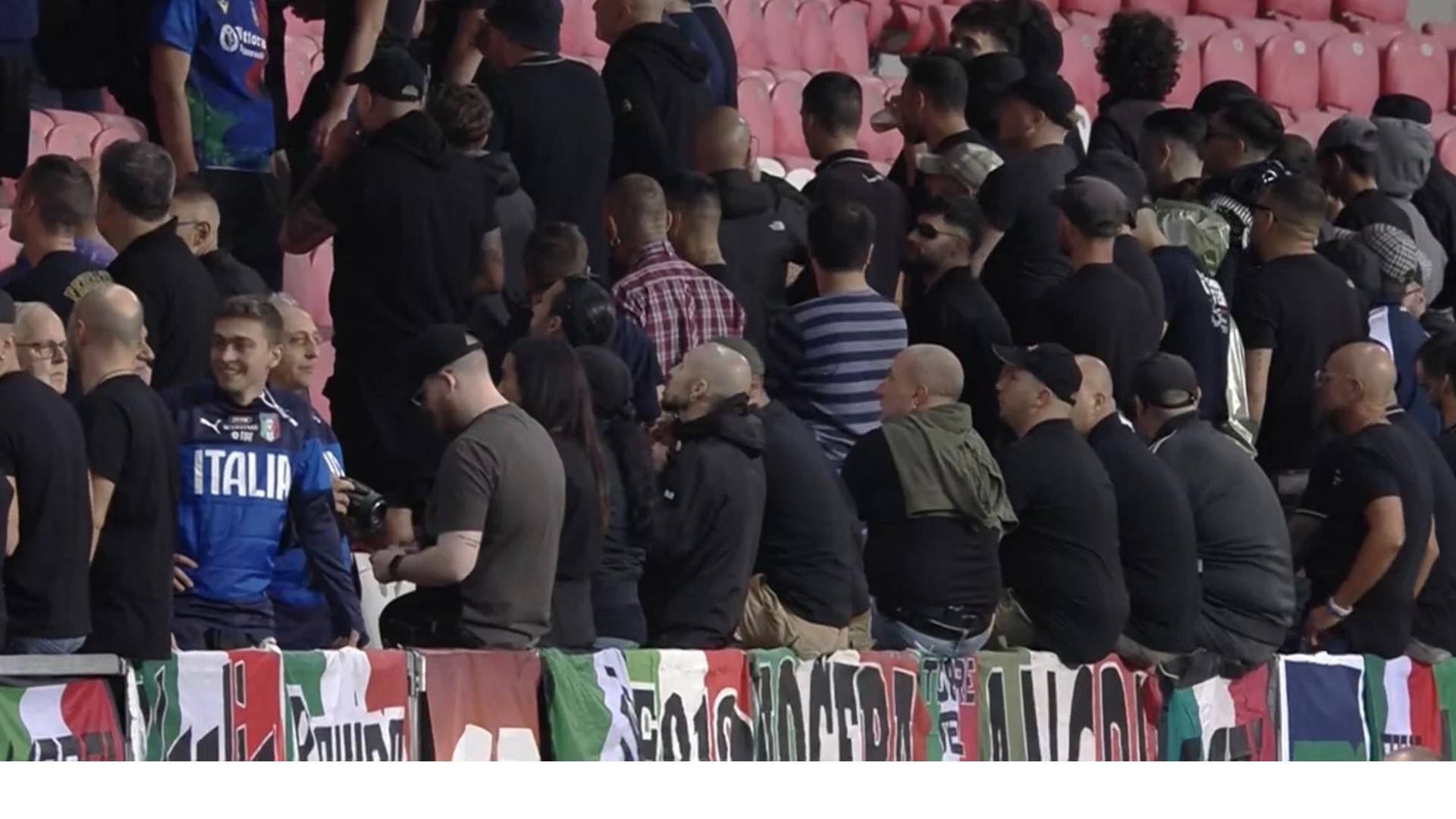 الجماهير اللإيطالية