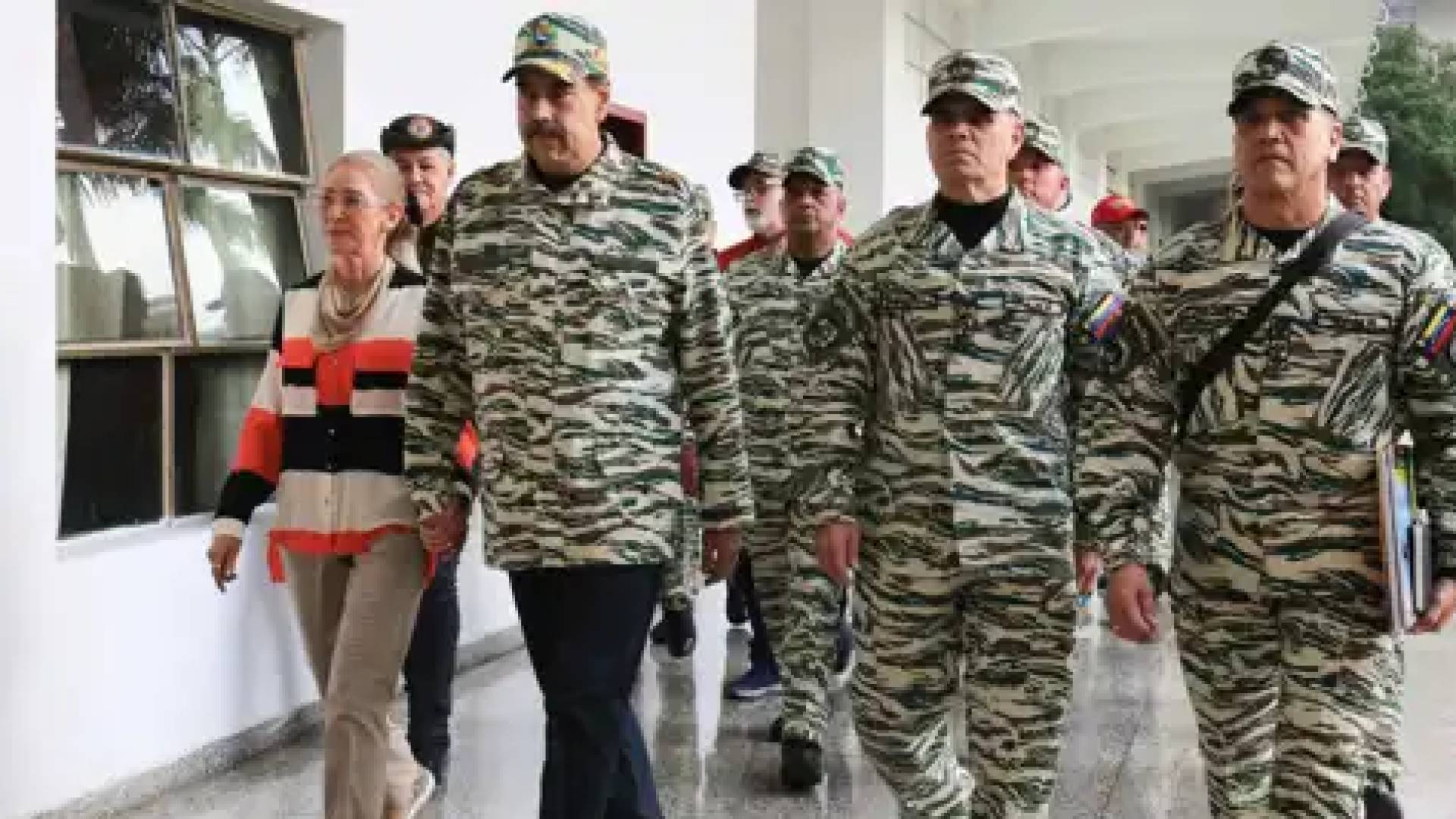 في زيارة مفاجئة.. وزير الدفاع الأمريكي يتفقد قوات مكافحة المخدرات في بورتوريكو ويتوعد الكارتلات