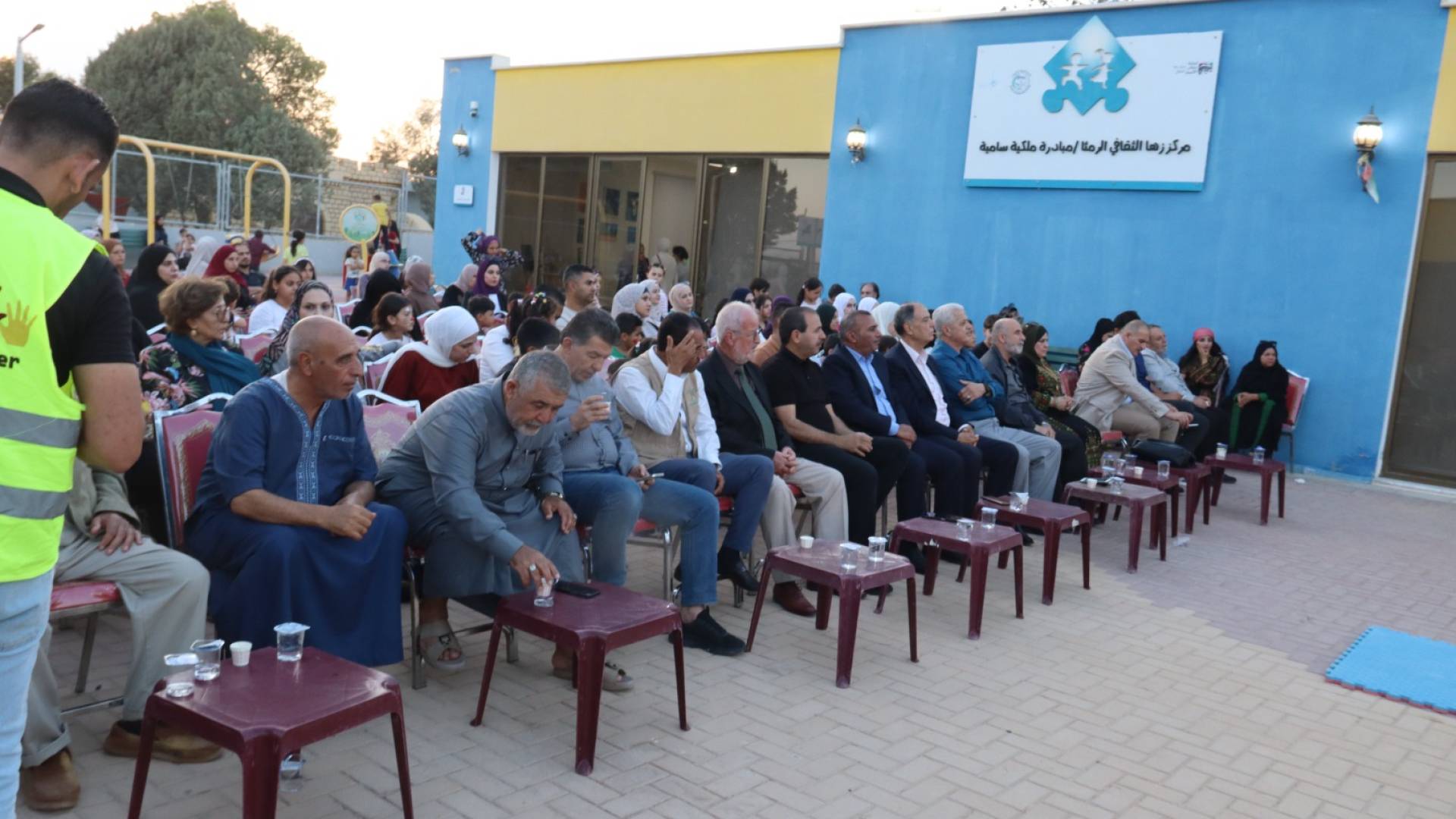 مركز زها الثقافي في الرمثا يعرض مخرجات النادي الصيفي الرابع بمشاركة واسعة من المجتمع المحلي