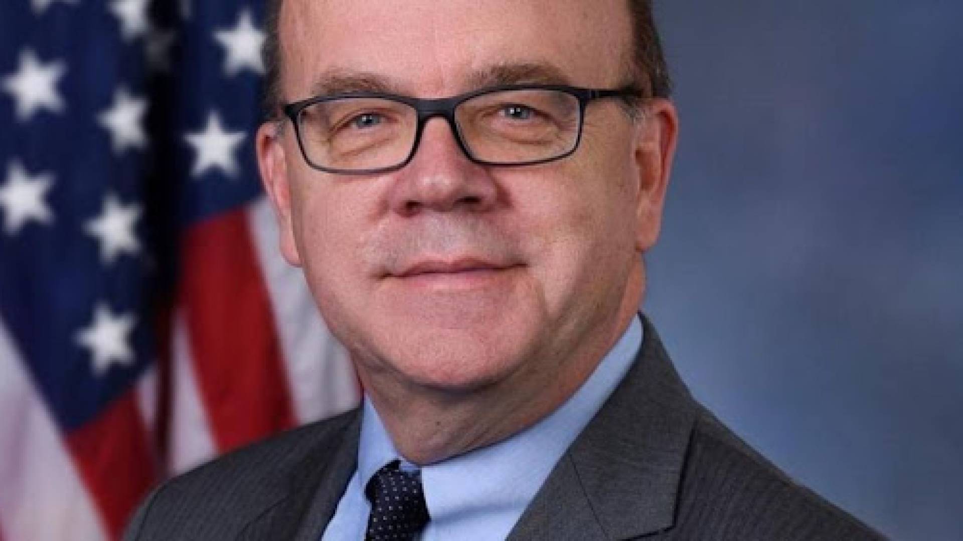 عضو الكونغرس الأمريكي ، جيم ماكغوفرن