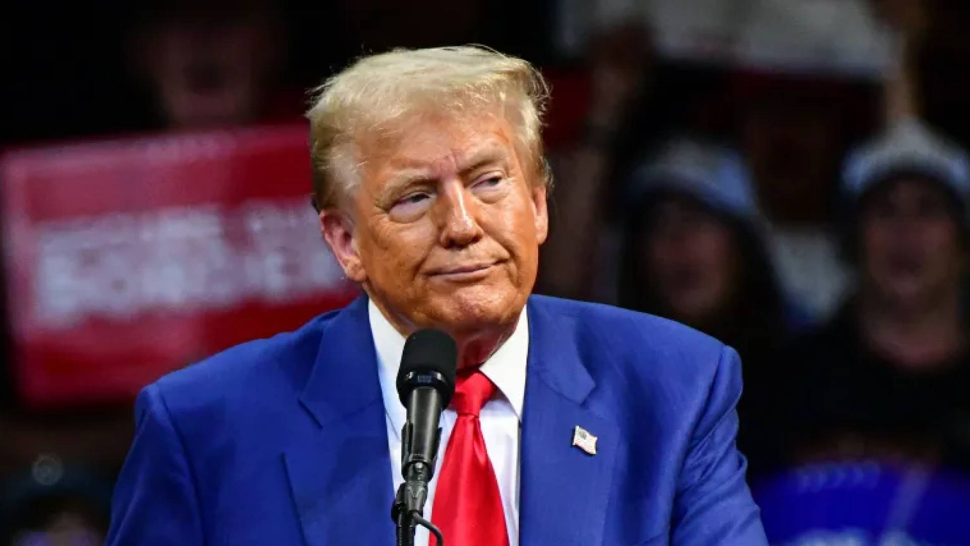 دونالد ترمب