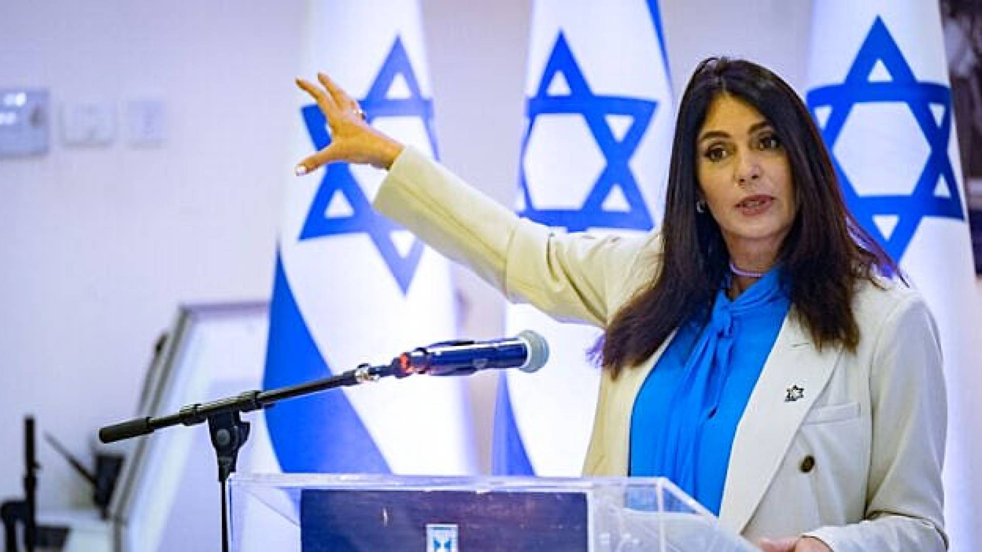 وزيرة المواصلات للاحتلال الإسرائيلي