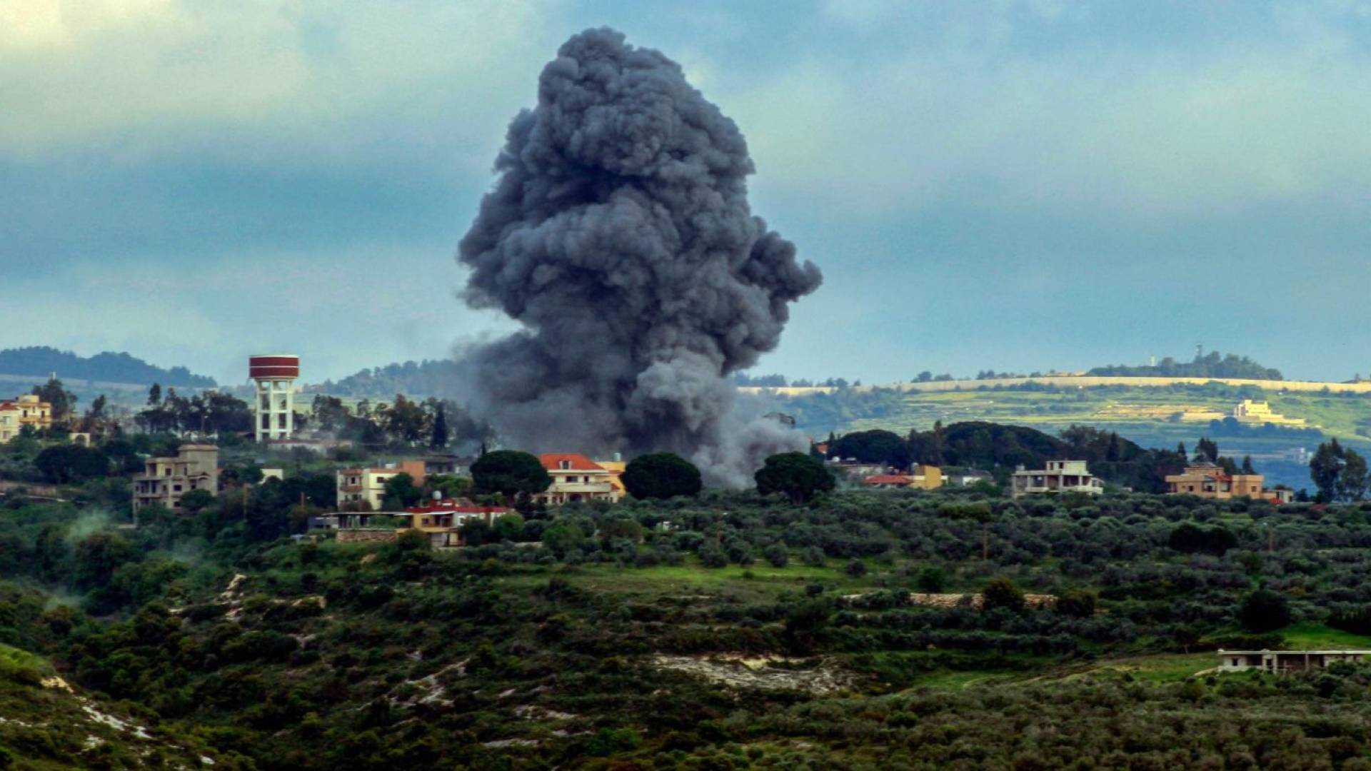 غارات على جنوب لبنان - أرشيفية