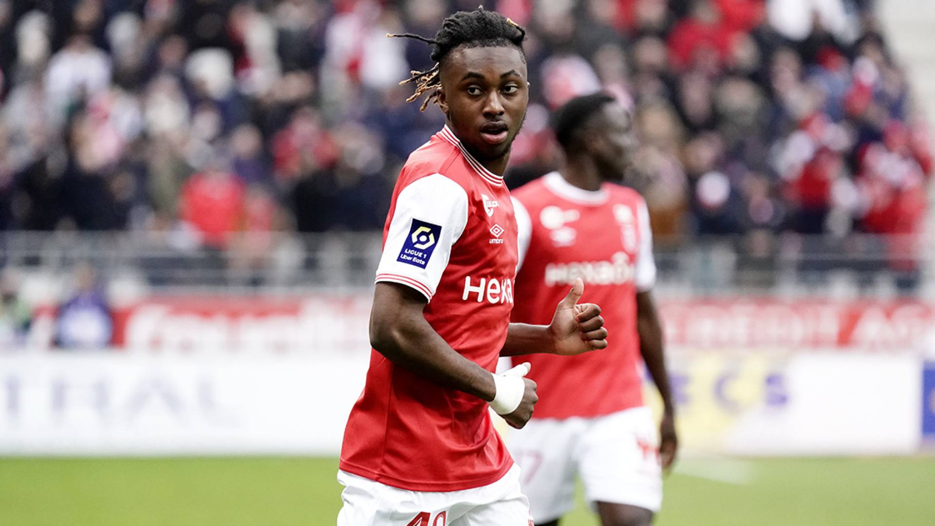 الفرنسي فالنتين أتانجانا