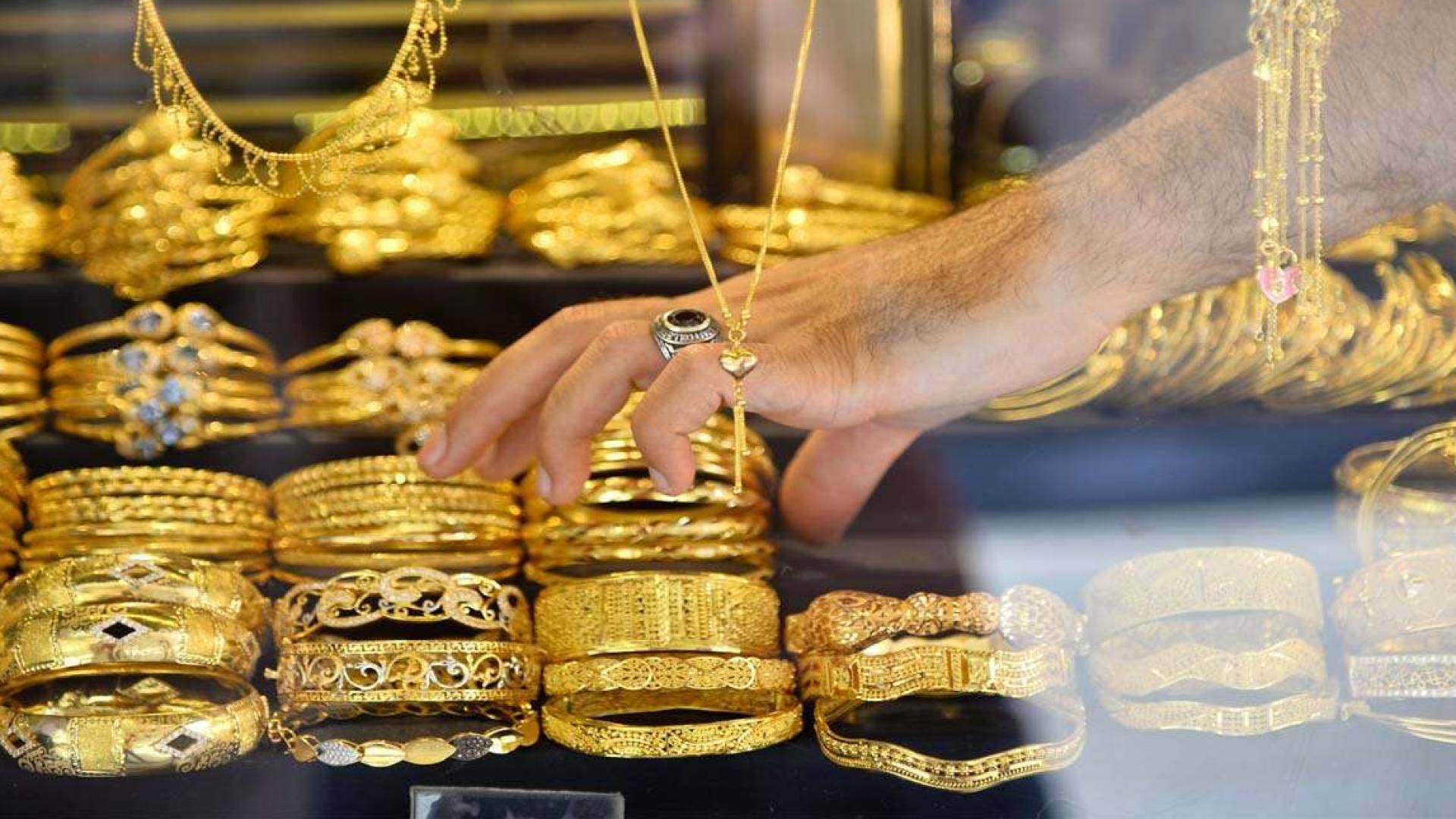 مجوهرات ذهبية