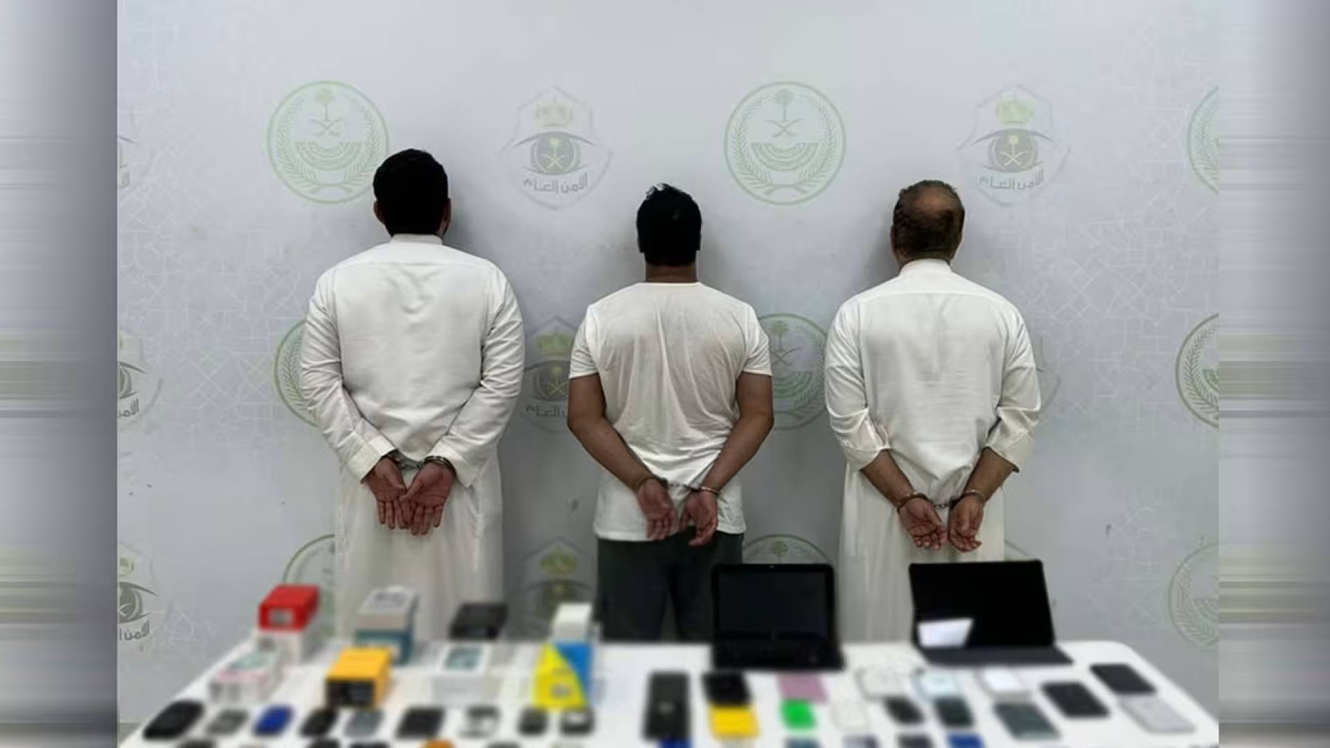 القبض على 3 وافدين