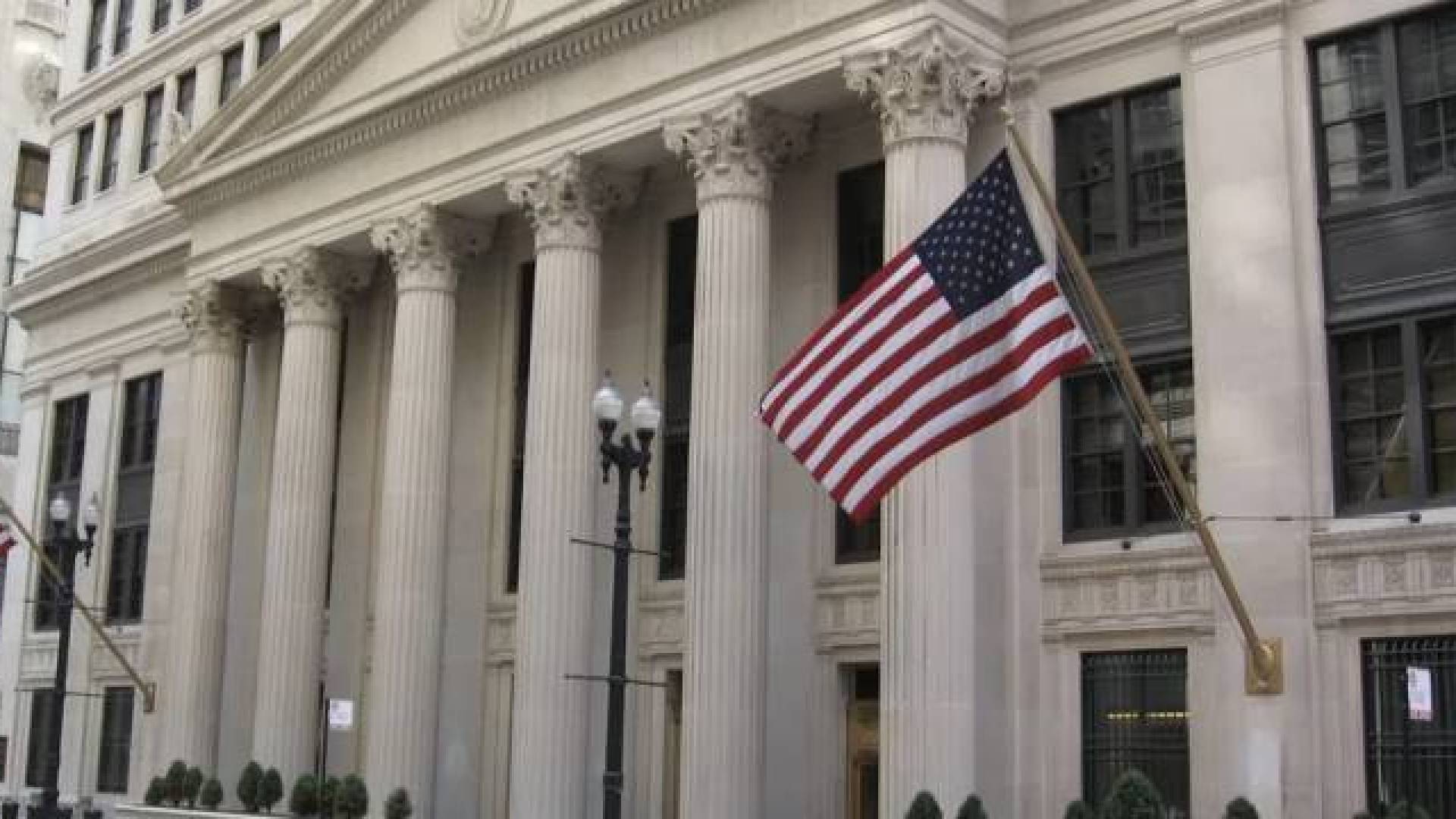 البنك المركزي الامريكي