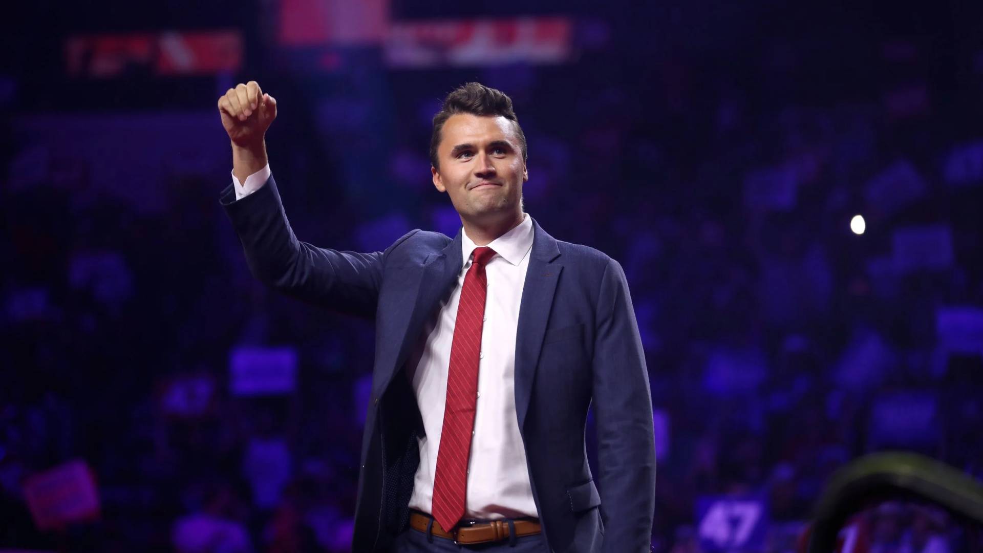 الناشط السياسي الأمريكي اليميني تشارلي كيرك