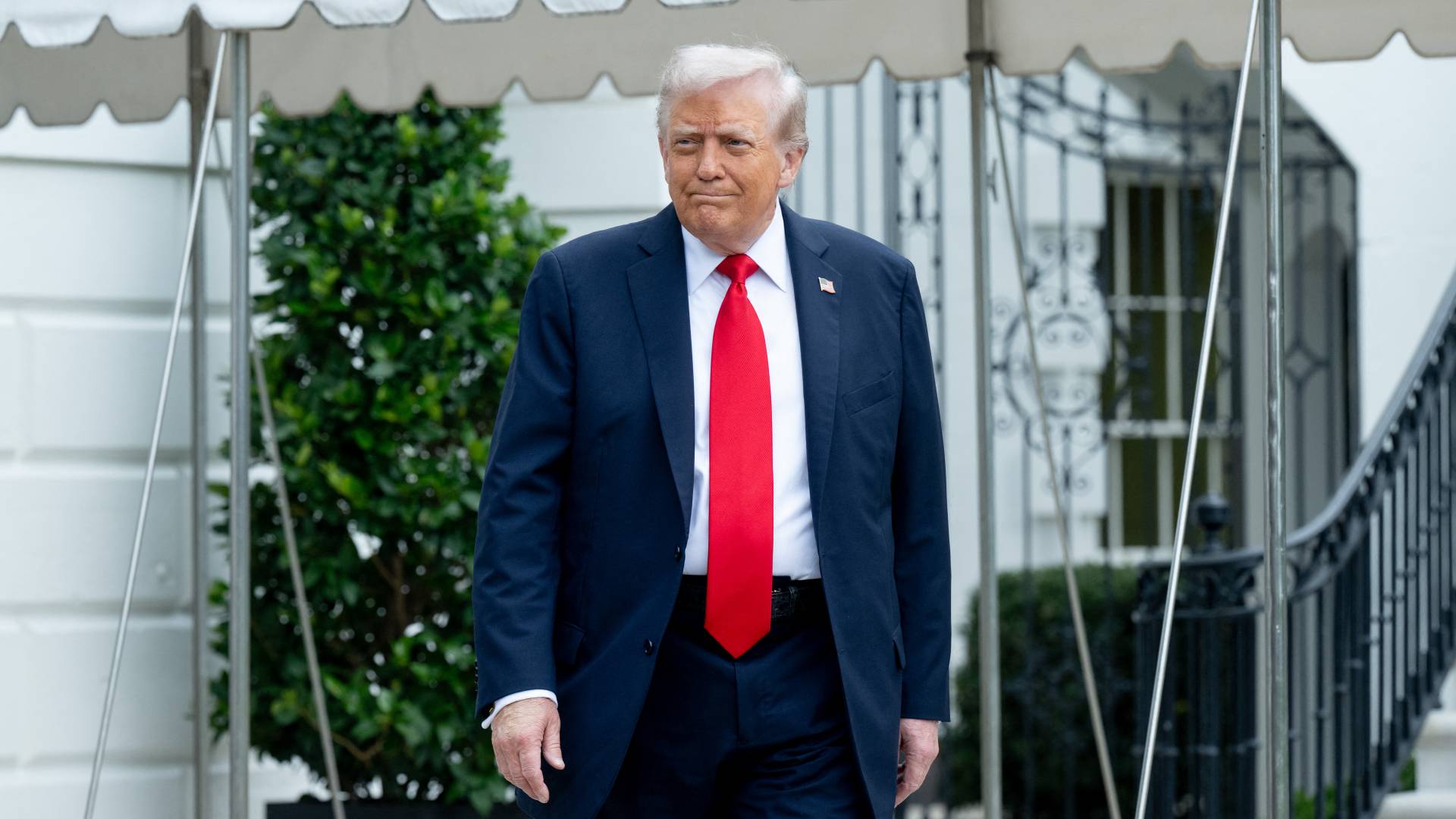 دونالد ترمب