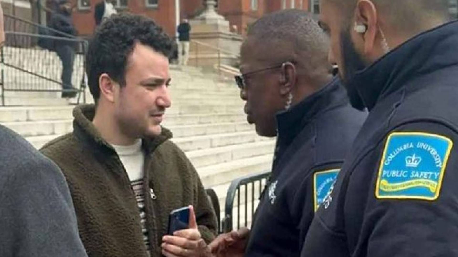 قرار ترحيل ناشط فلسطيني في أمريكا يثير جدلا سياسيا وقانونيا واسعا (فيديو)